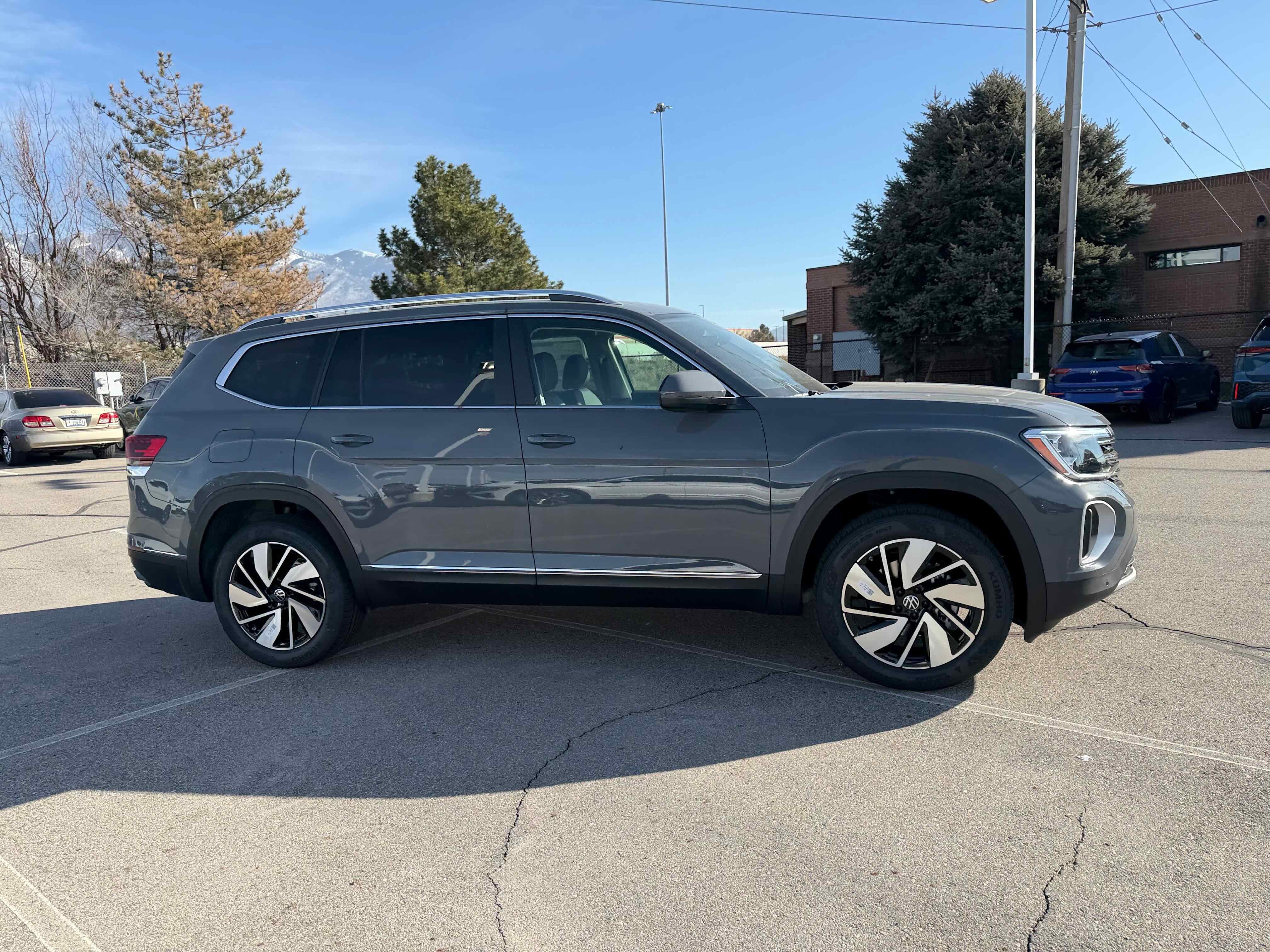 2026 Volkswagen Atlas 2.0T SEL