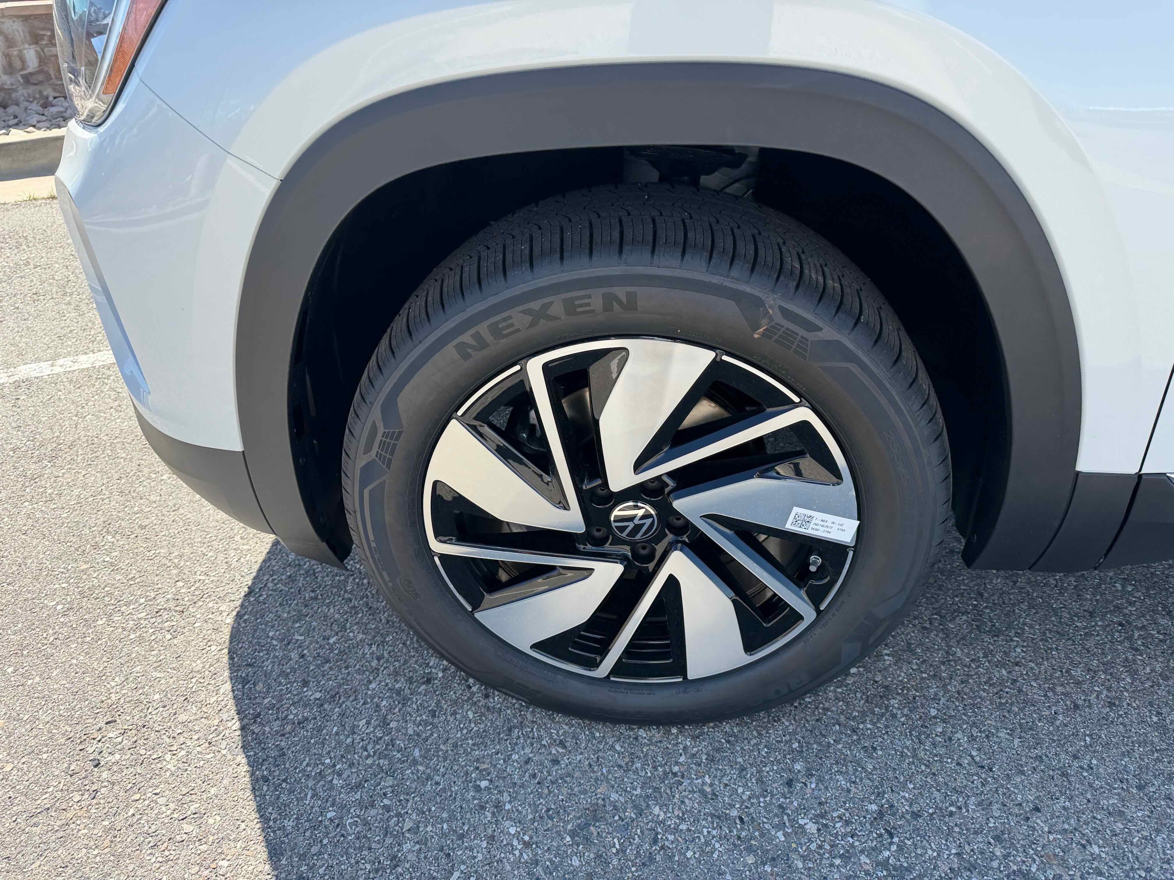 2026 Volkswagen Atlas 2.0T SEL