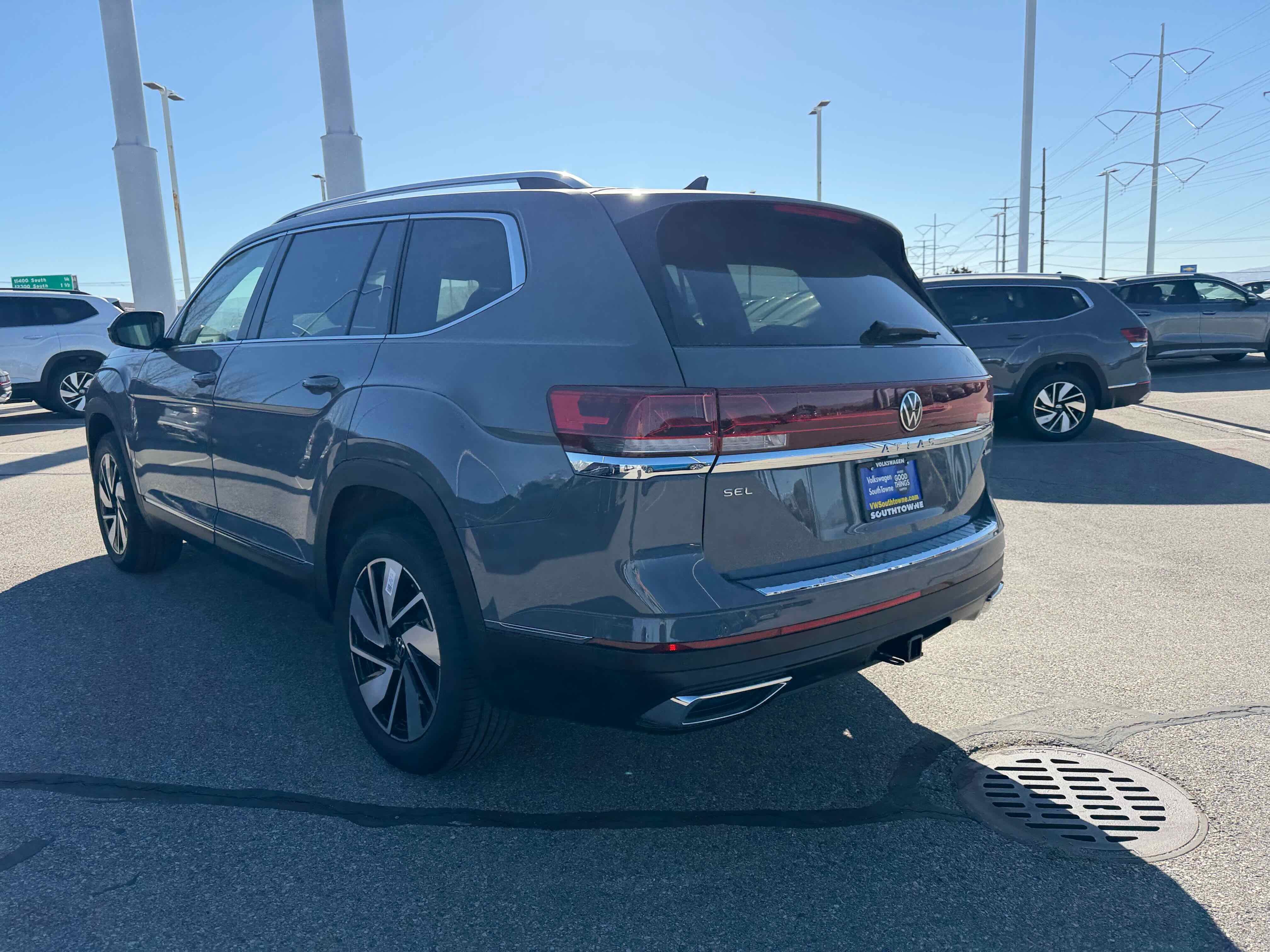 2026 Volkswagen Atlas 2.0T SEL
