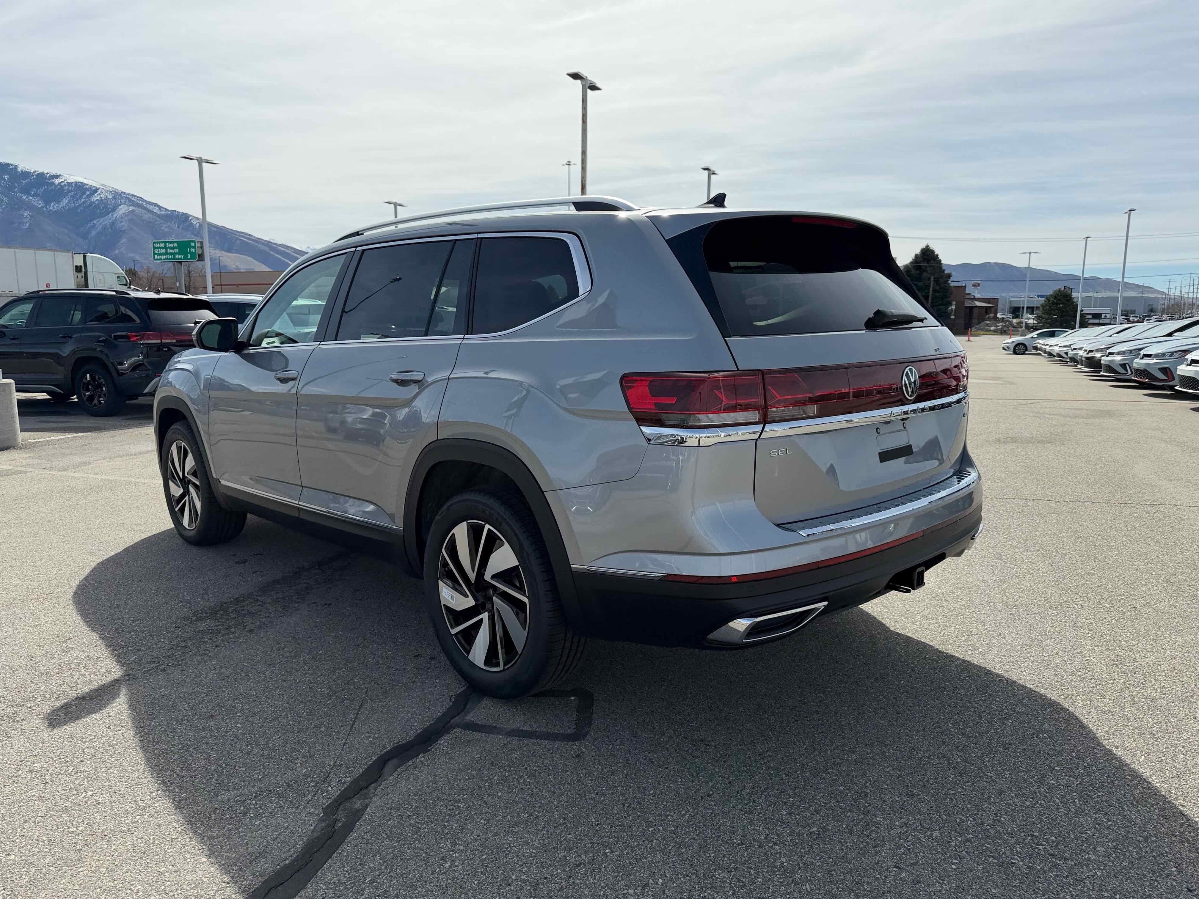 2026 Volkswagen Atlas 2.0T SEL