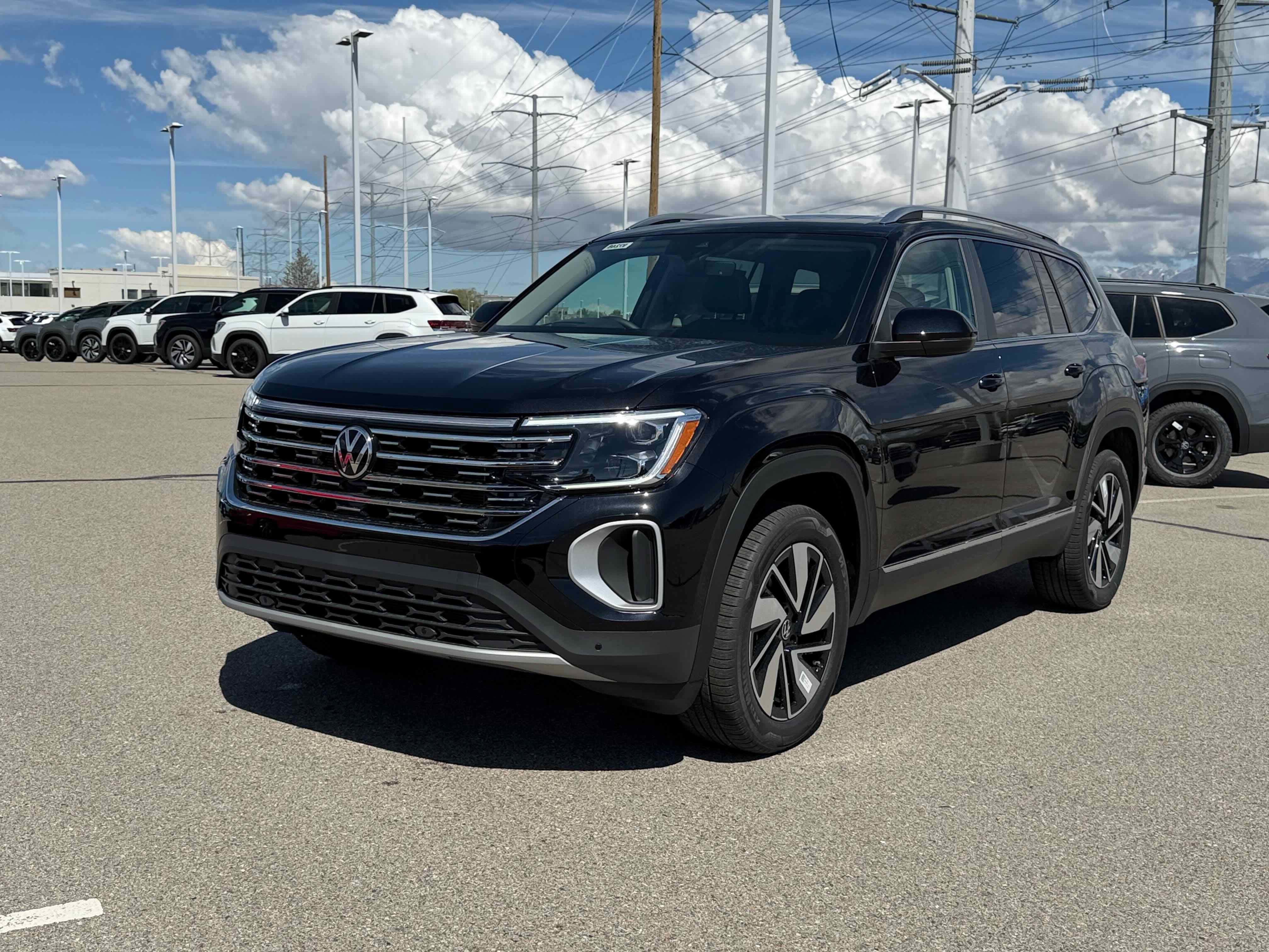 2026 Volkswagen Atlas 2.0T SEL