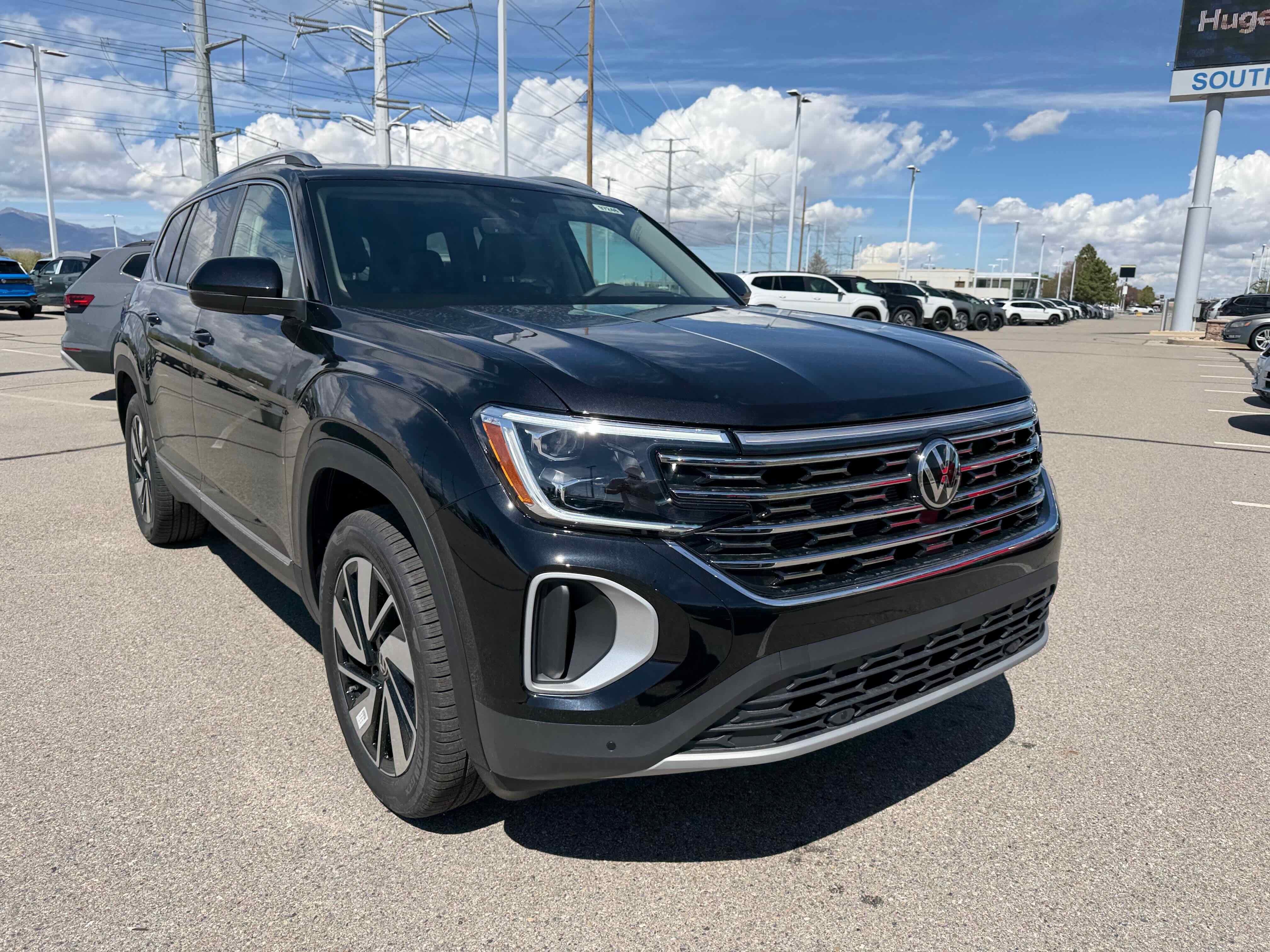 2026 Volkswagen Atlas 2.0T SEL