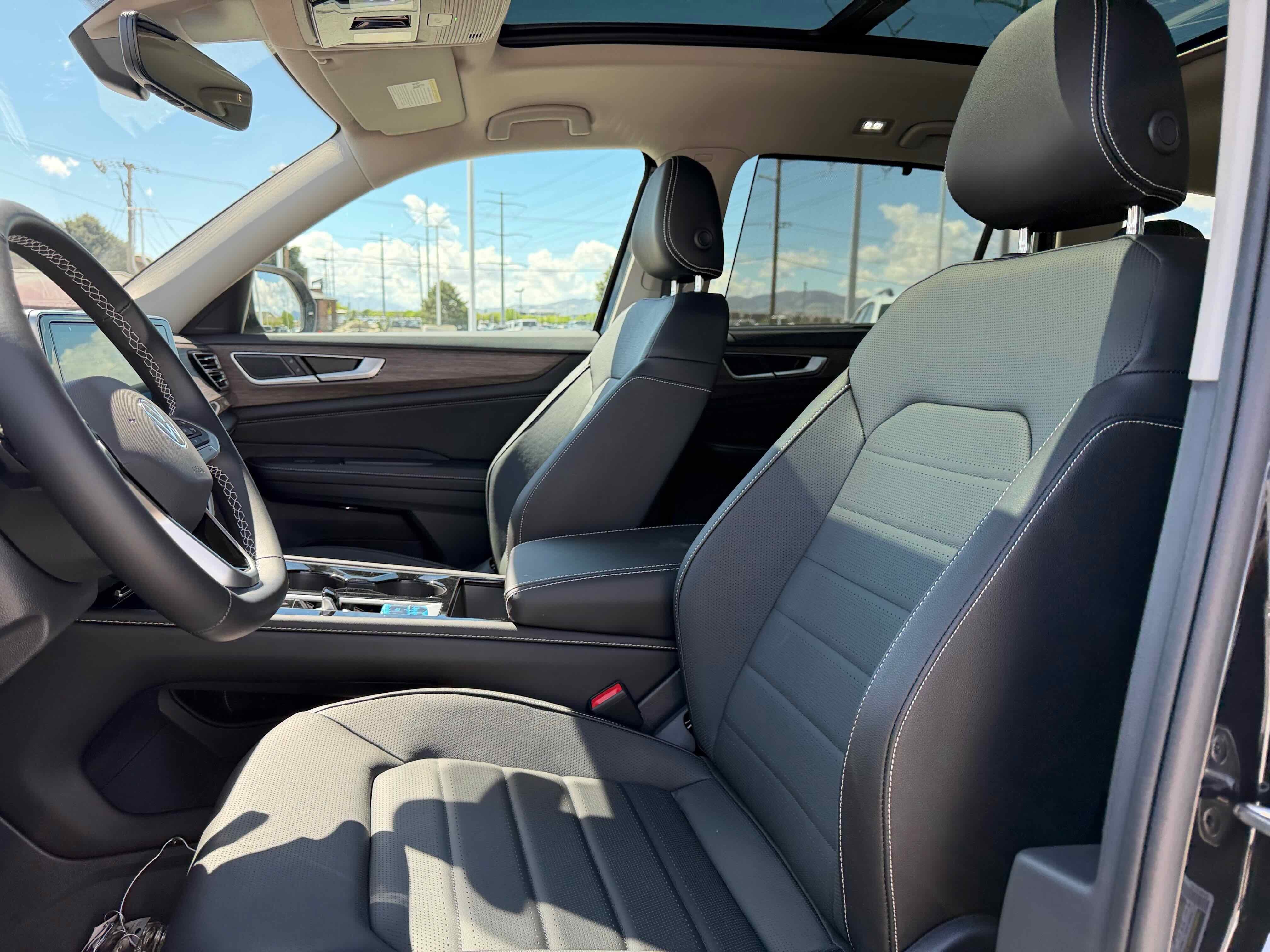 2026 Volkswagen Atlas 2.0T SEL