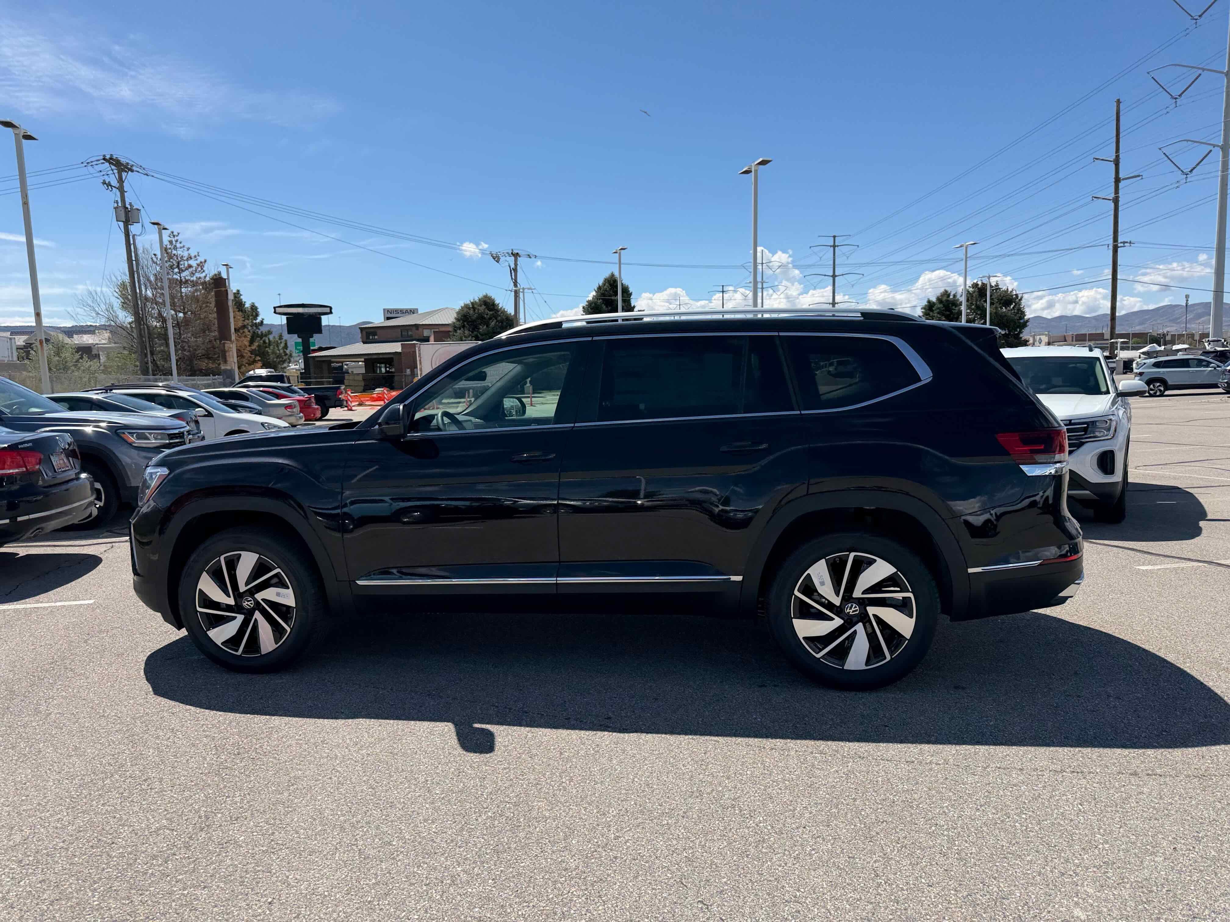 2026 Volkswagen Atlas 2.0T SEL