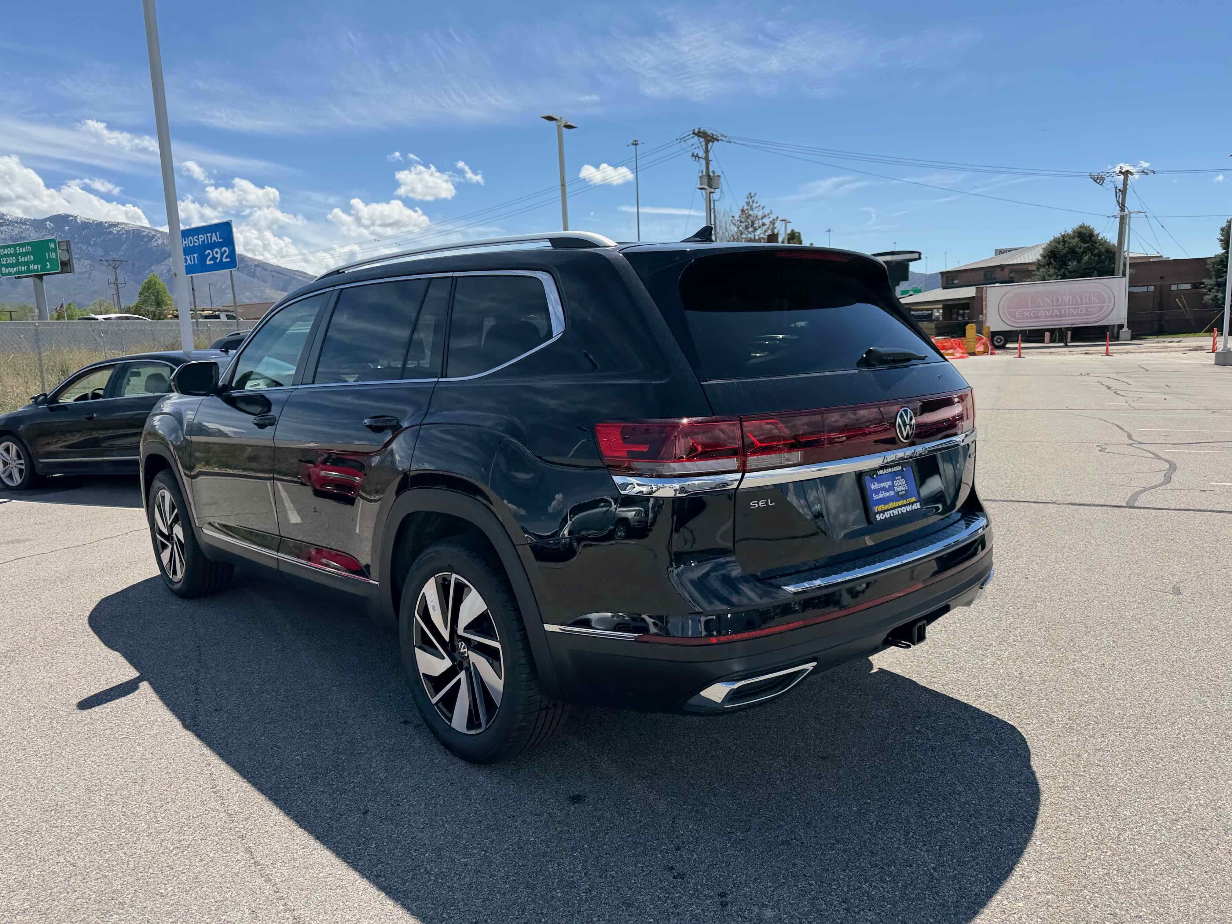 2026 Volkswagen Atlas 2.0T SEL