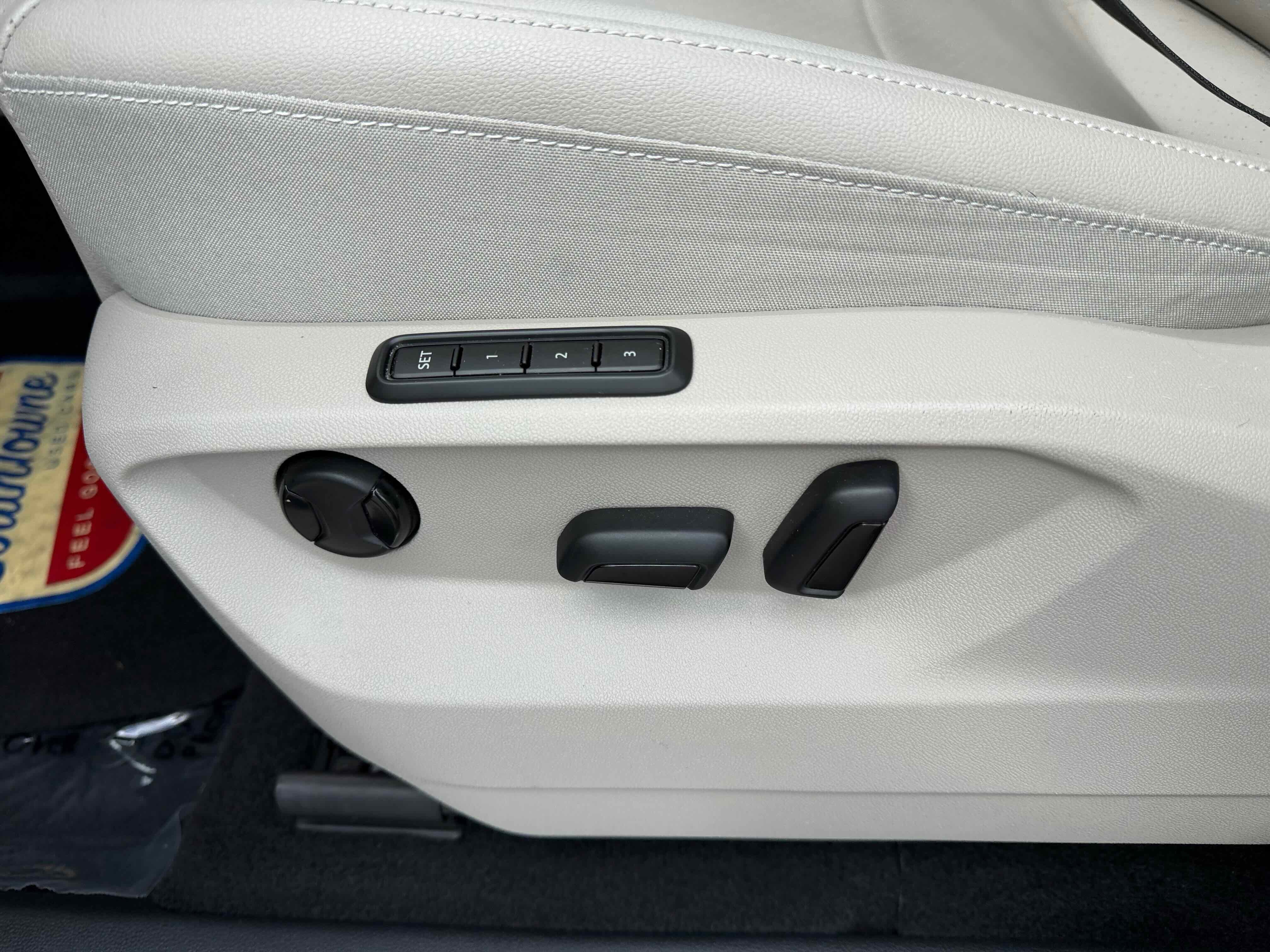 2023 Volkswagen Atlas 2.0T SEL