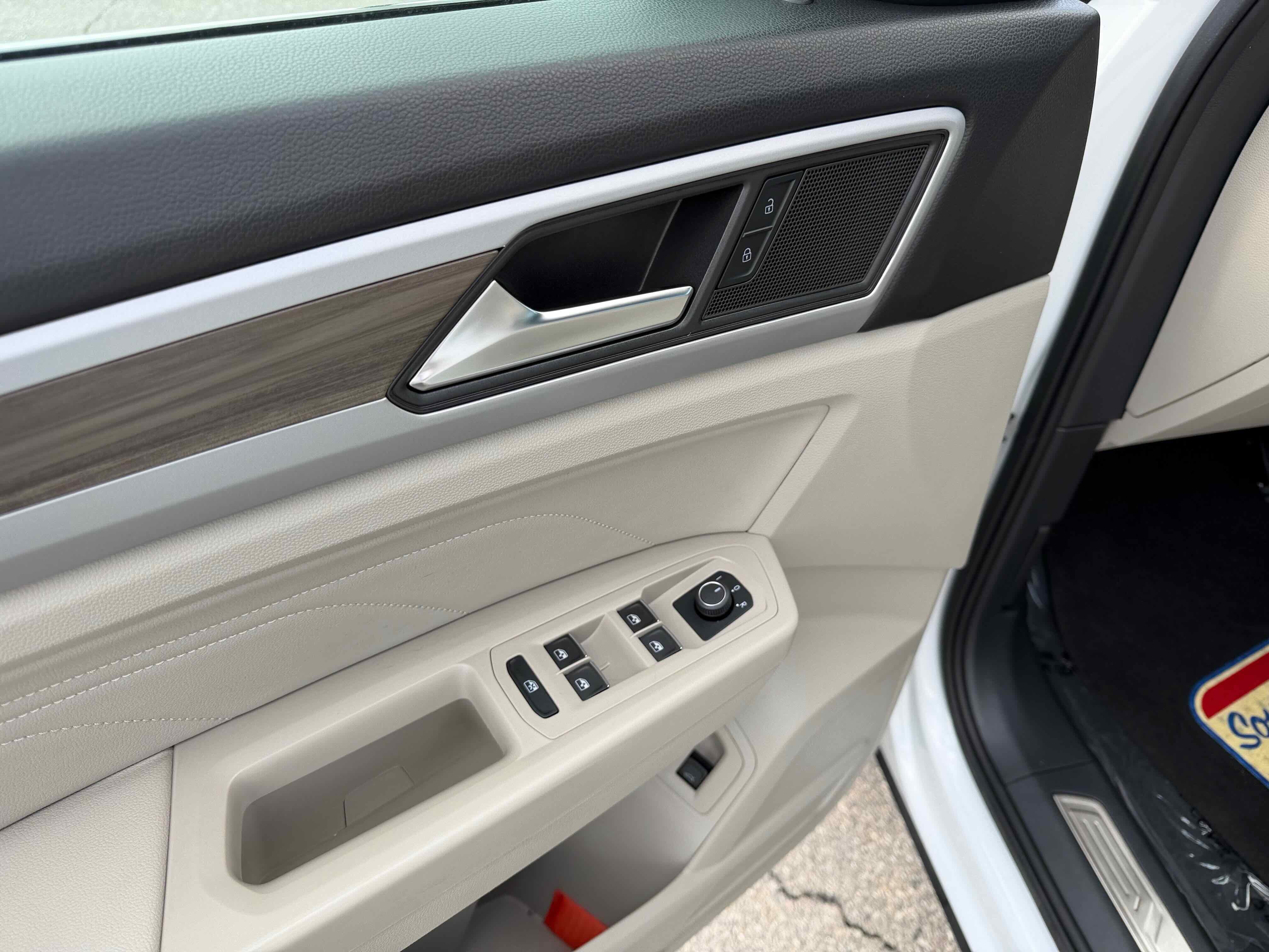 2023 Volkswagen Atlas 2.0T SEL