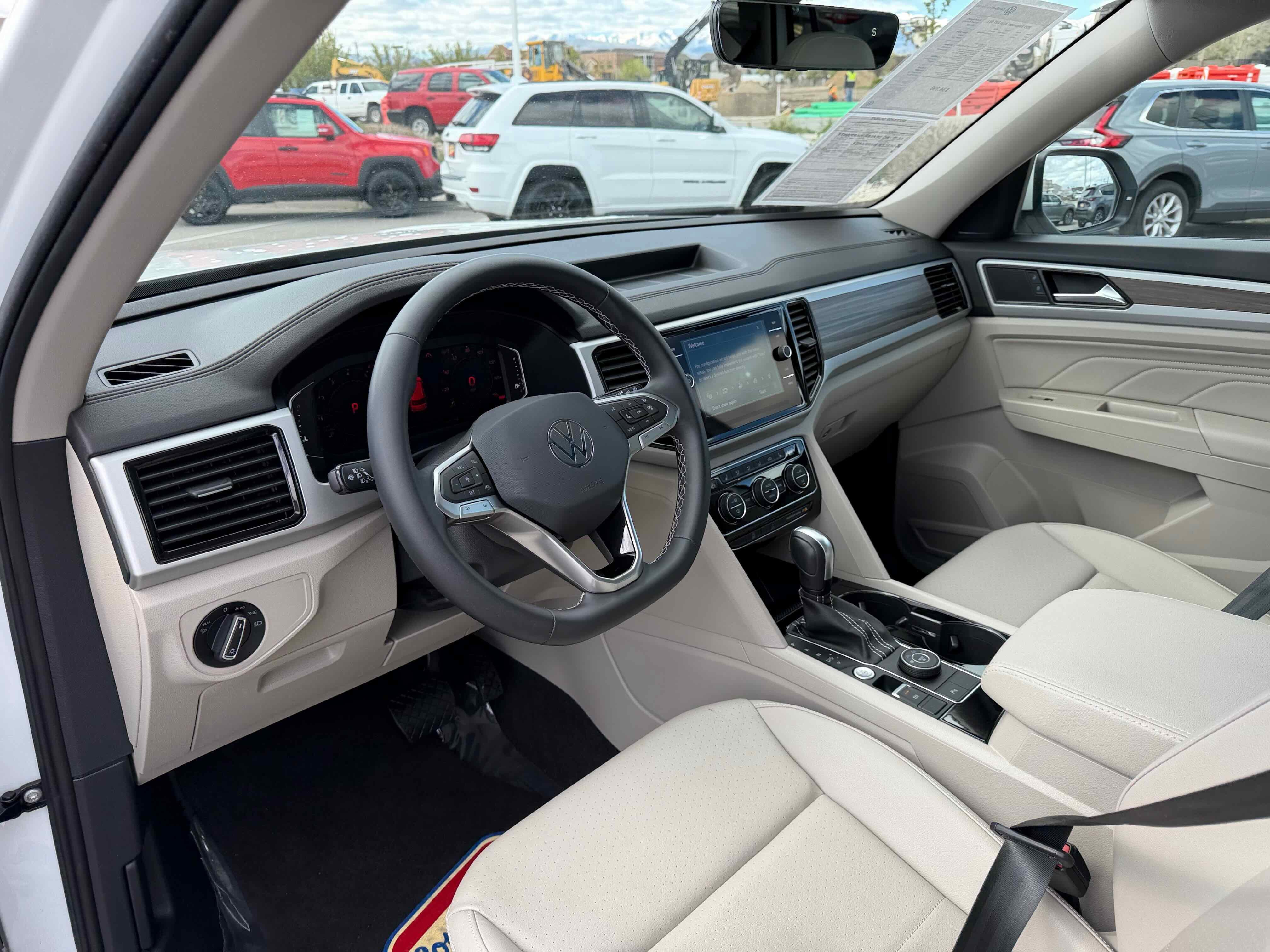 2023 Volkswagen Atlas 2.0T SEL