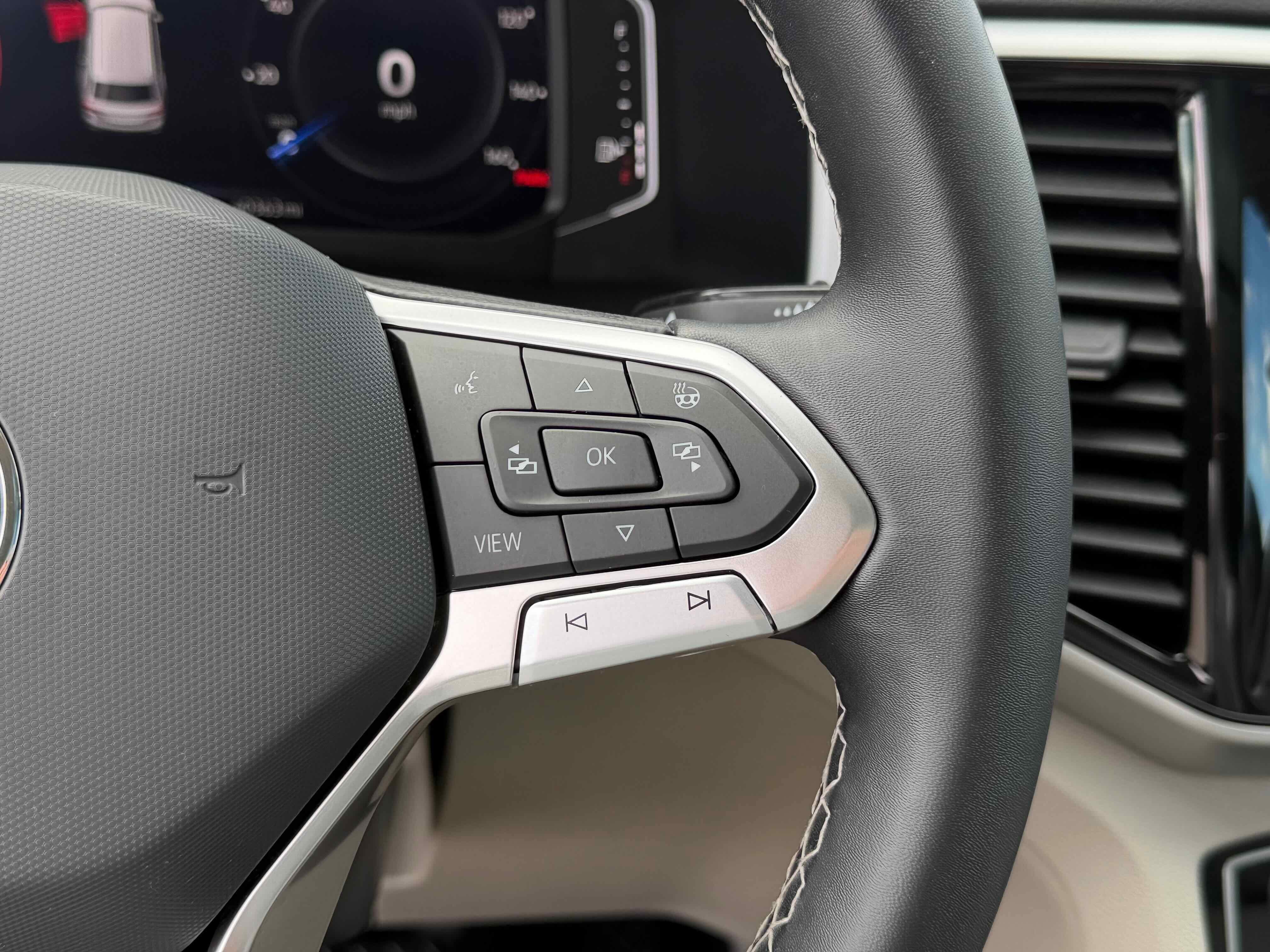 2023 Volkswagen Atlas 2.0T SEL