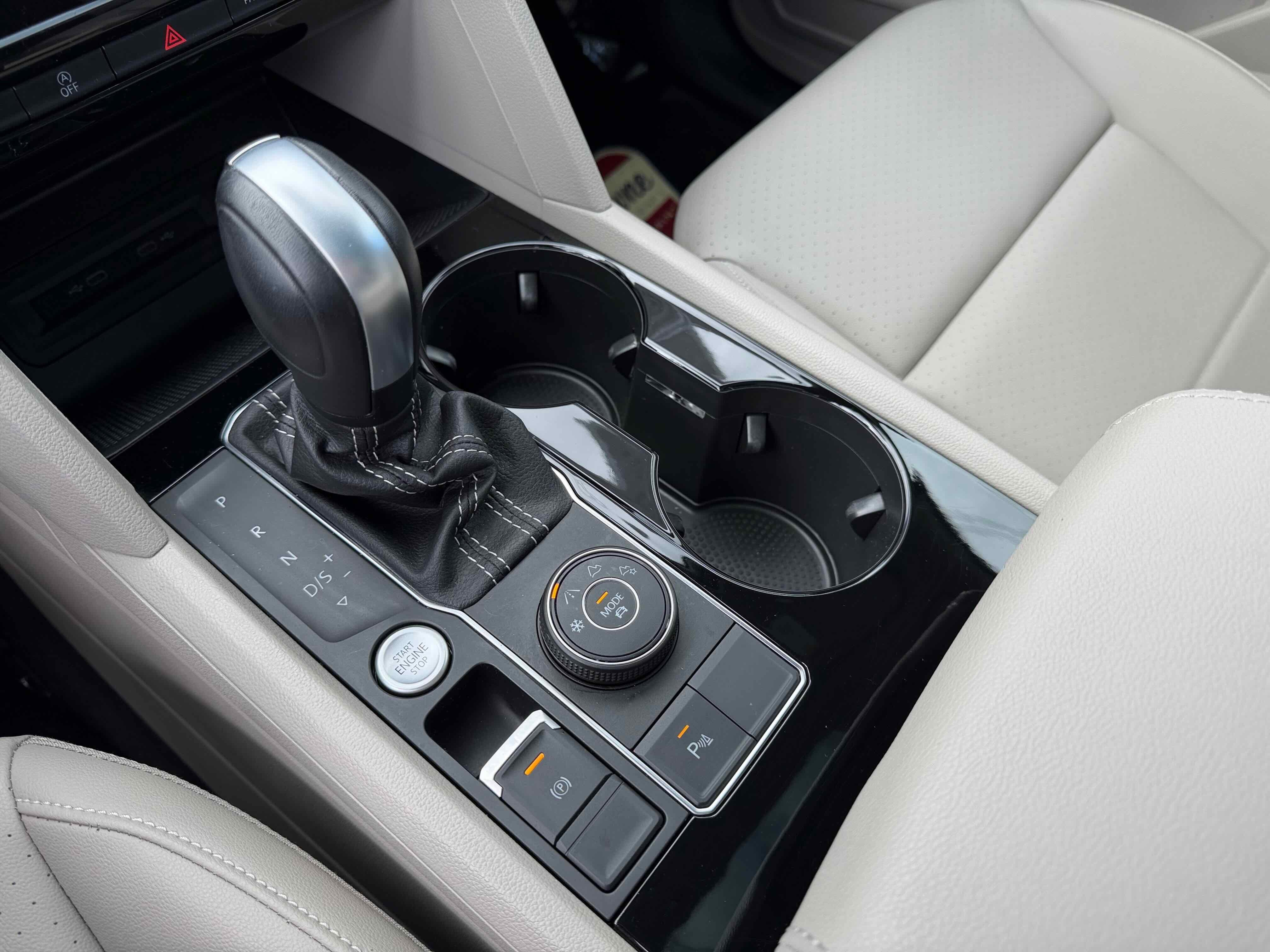 2023 Volkswagen Atlas 2.0T SEL