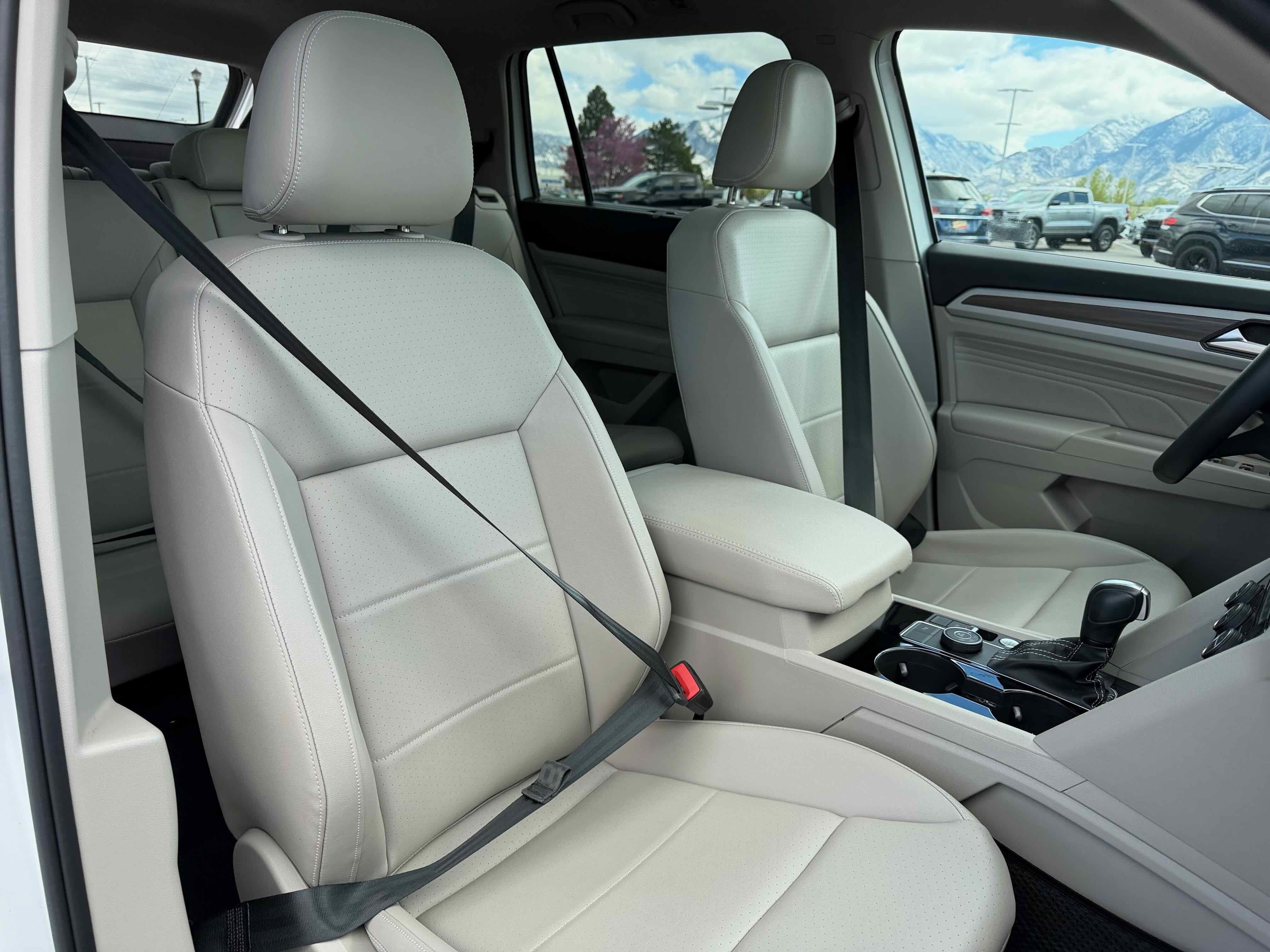 2023 Volkswagen Atlas 2.0T SEL