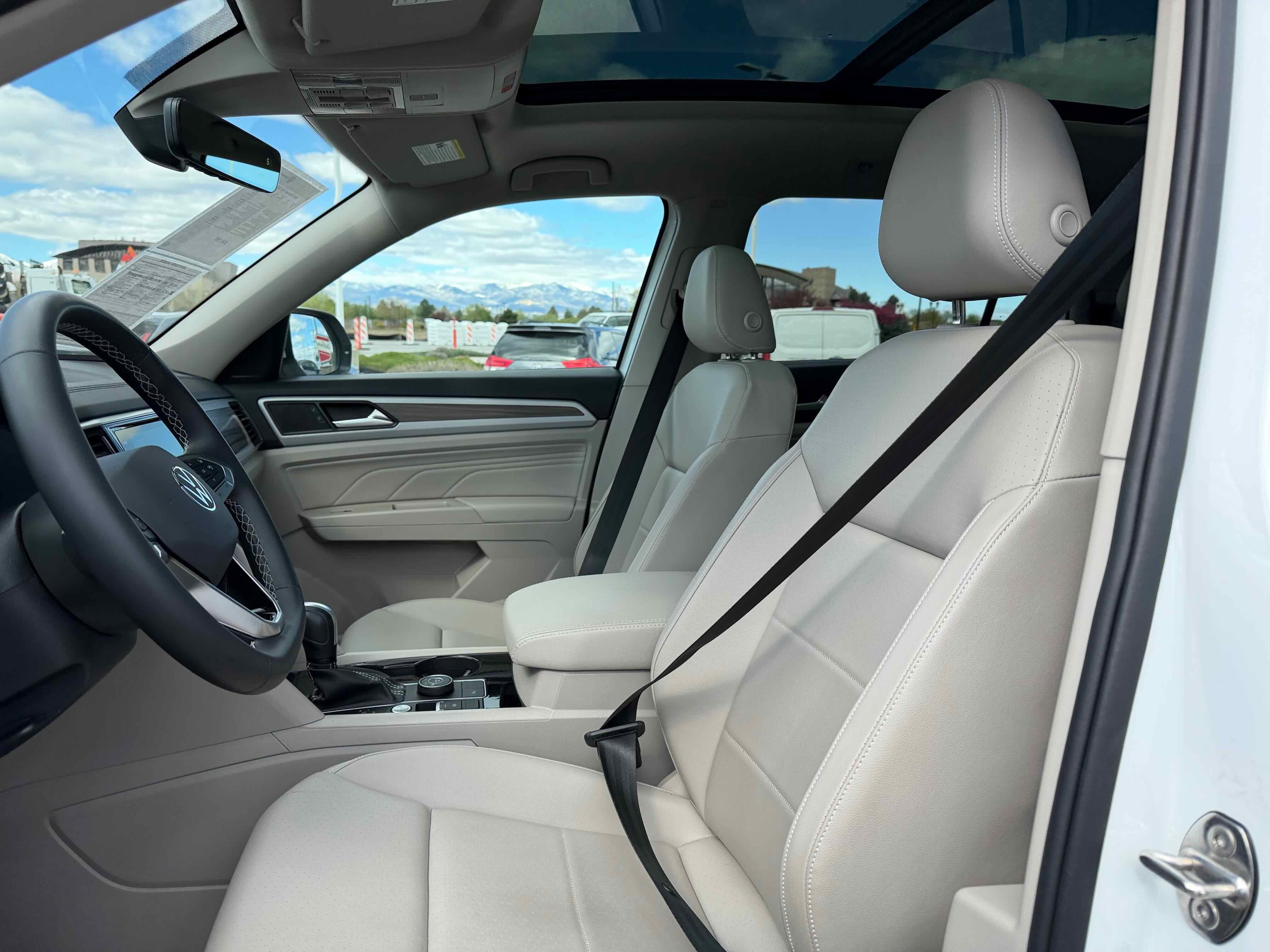 2023 Volkswagen Atlas 2.0T SEL