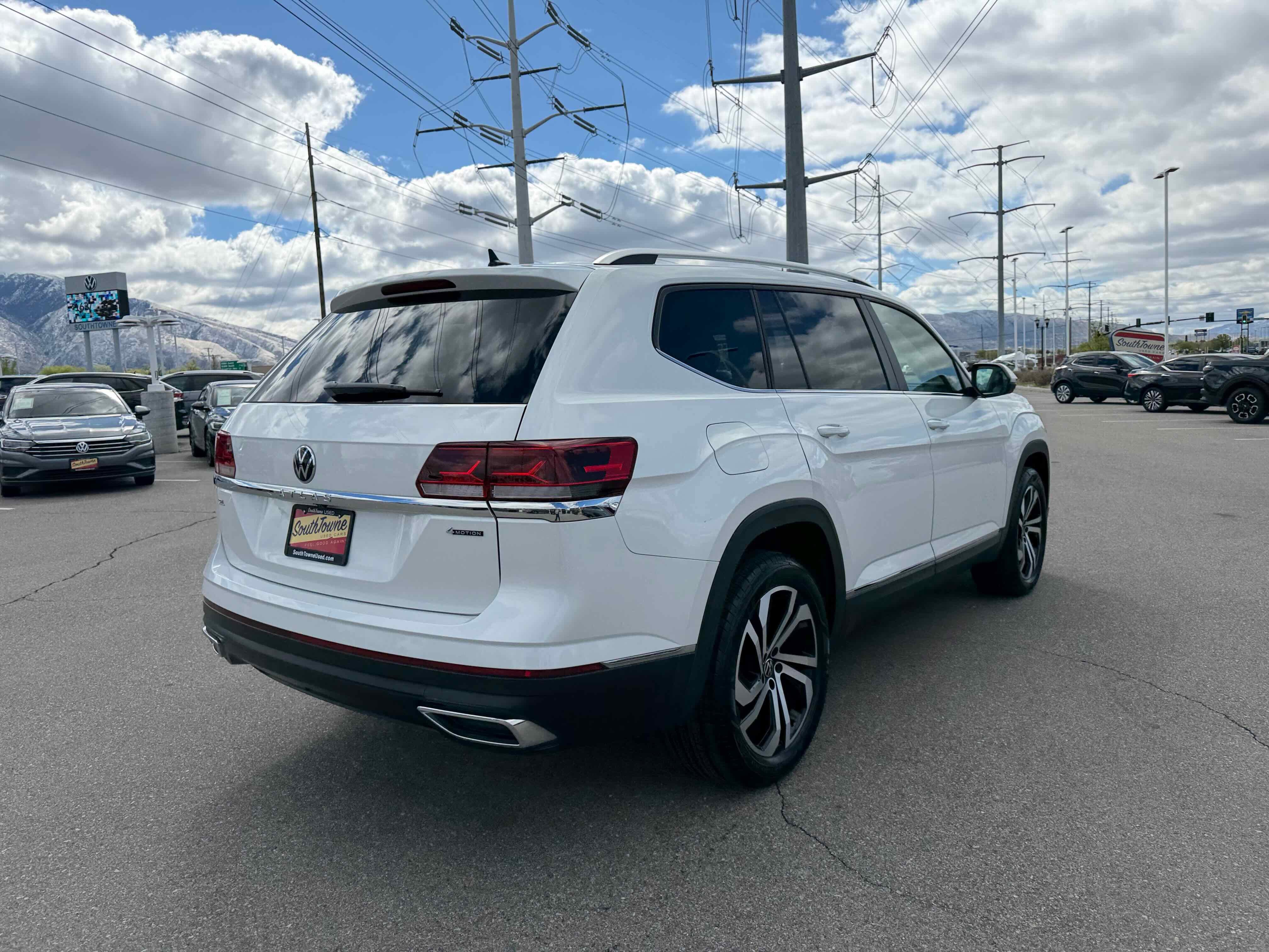 2023 Volkswagen Atlas 2.0T SEL