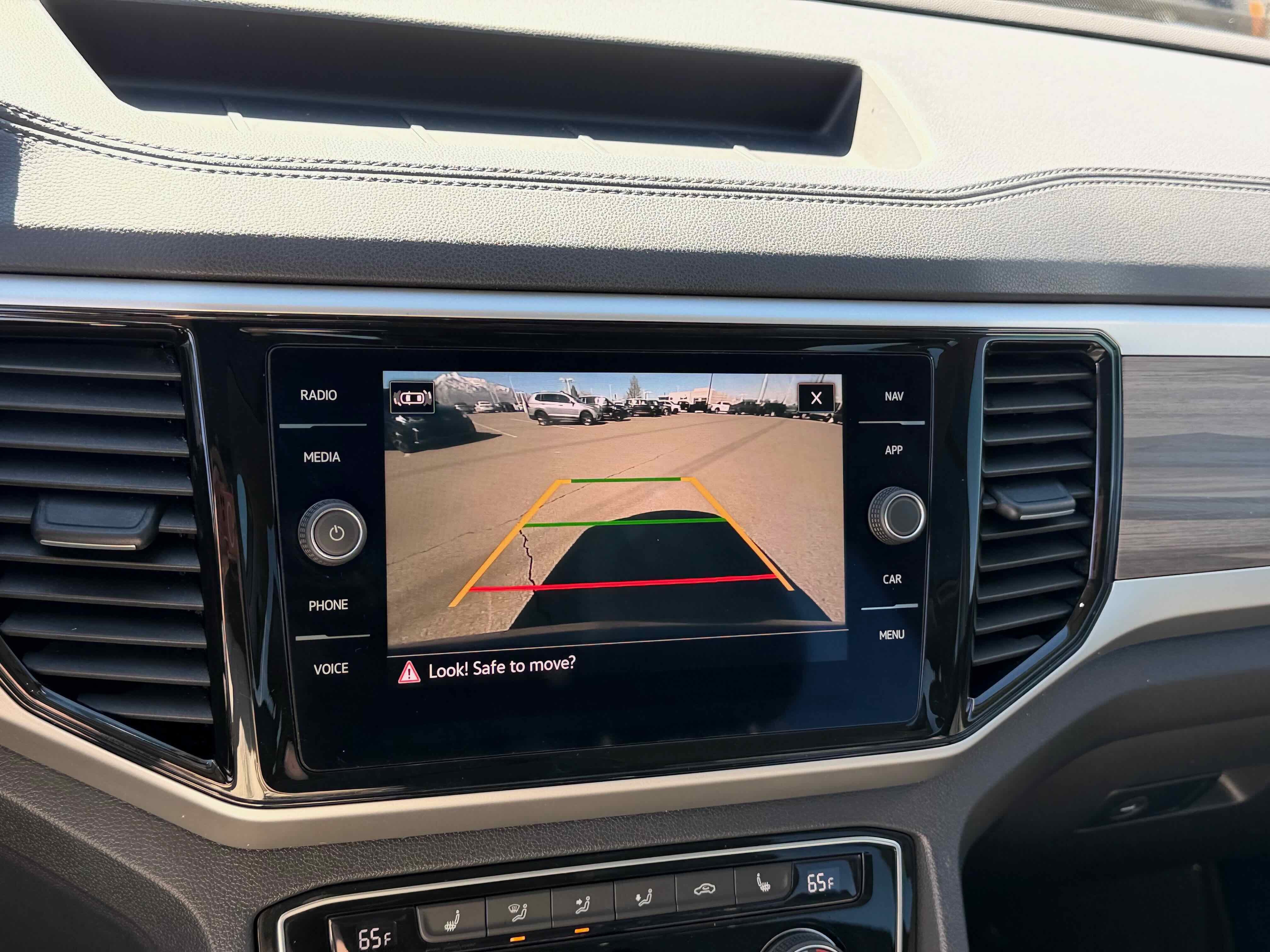 2023 Volkswagen Atlas 2.0T SEL