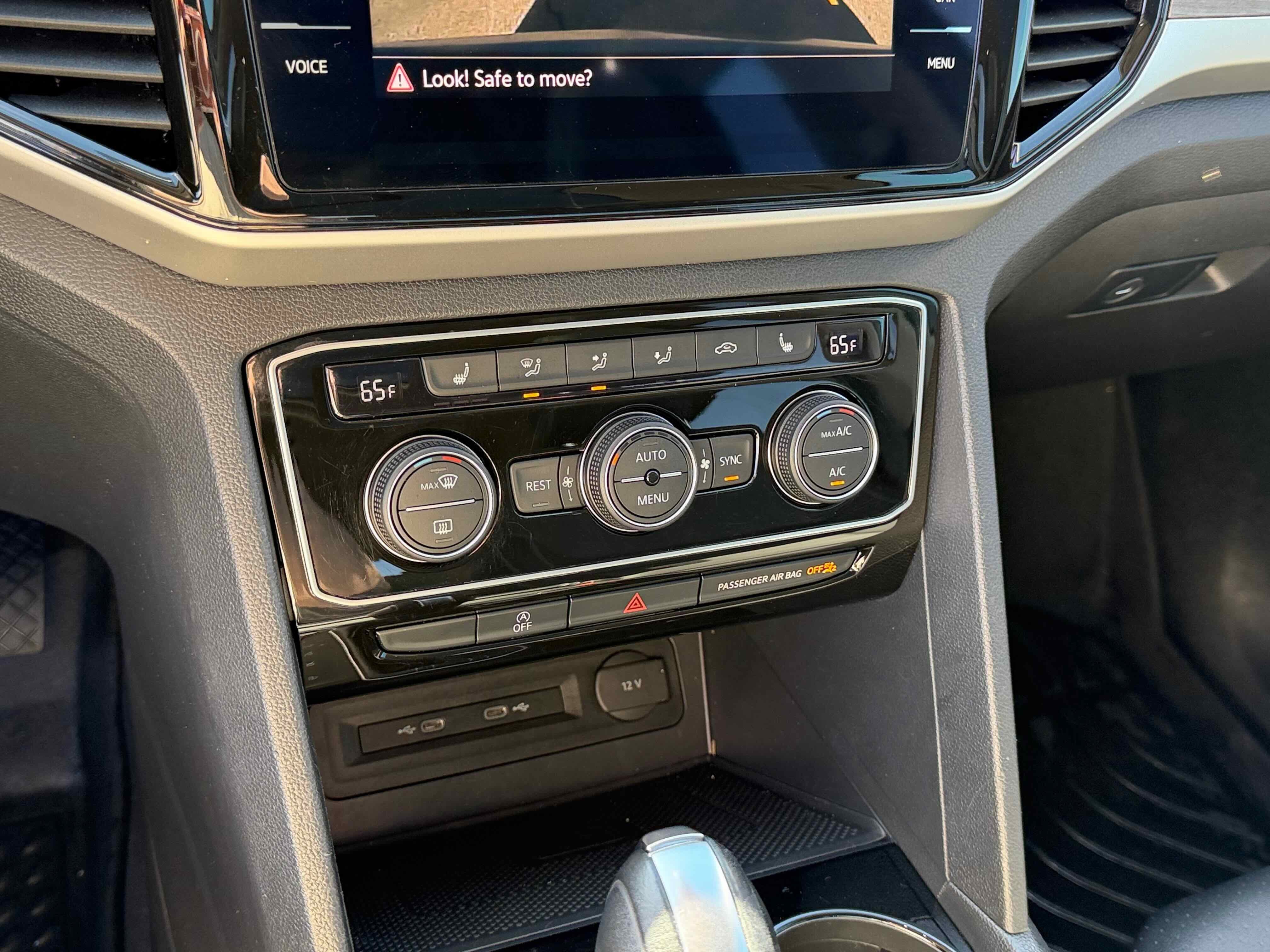 2023 Volkswagen Atlas 2.0T SEL