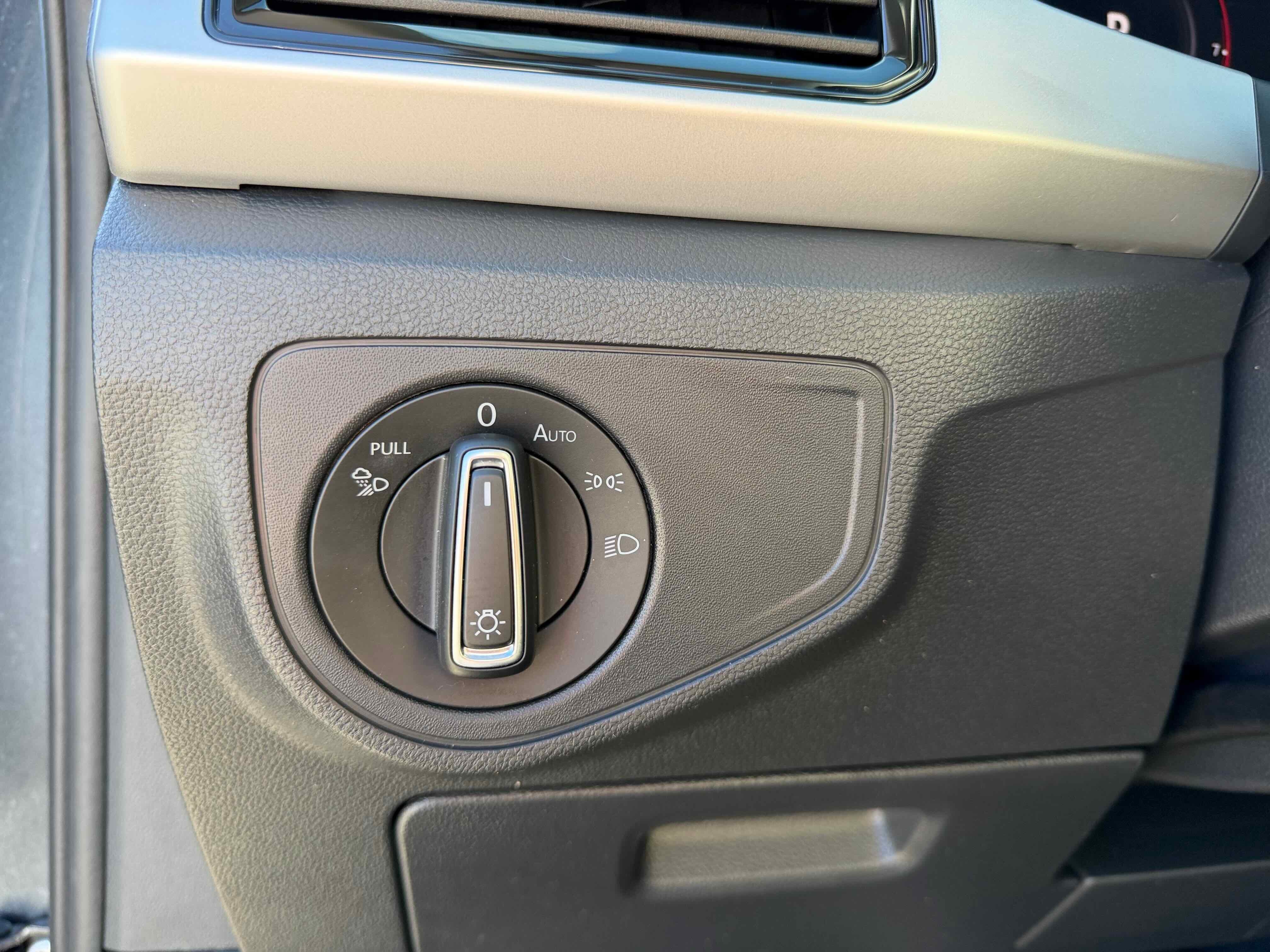 2023 Volkswagen Atlas 2.0T SEL