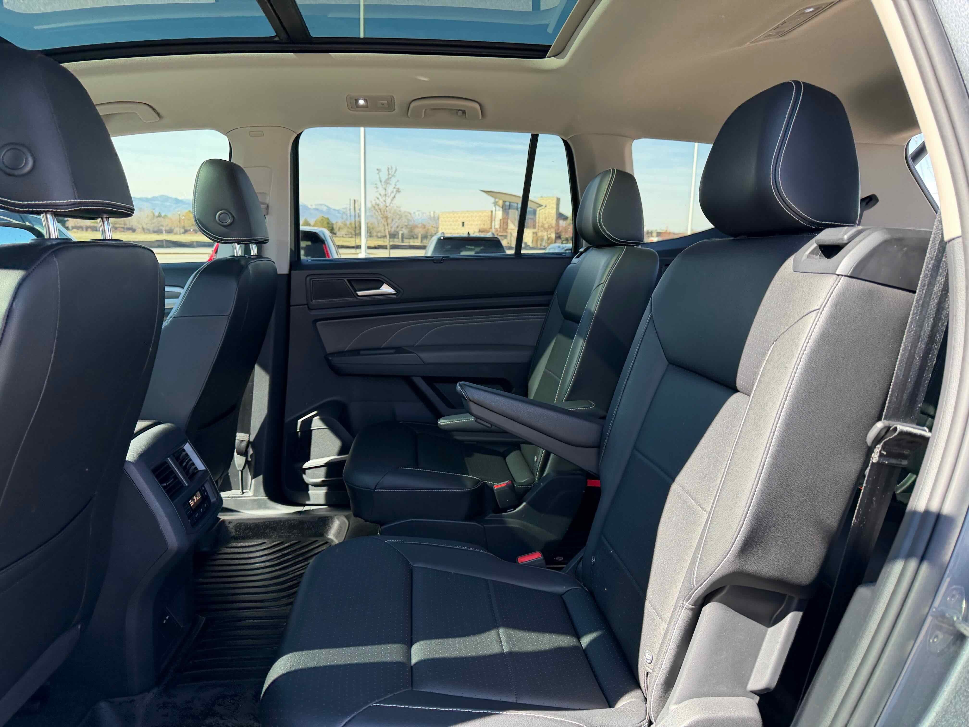 2023 Volkswagen Atlas 2.0T SEL