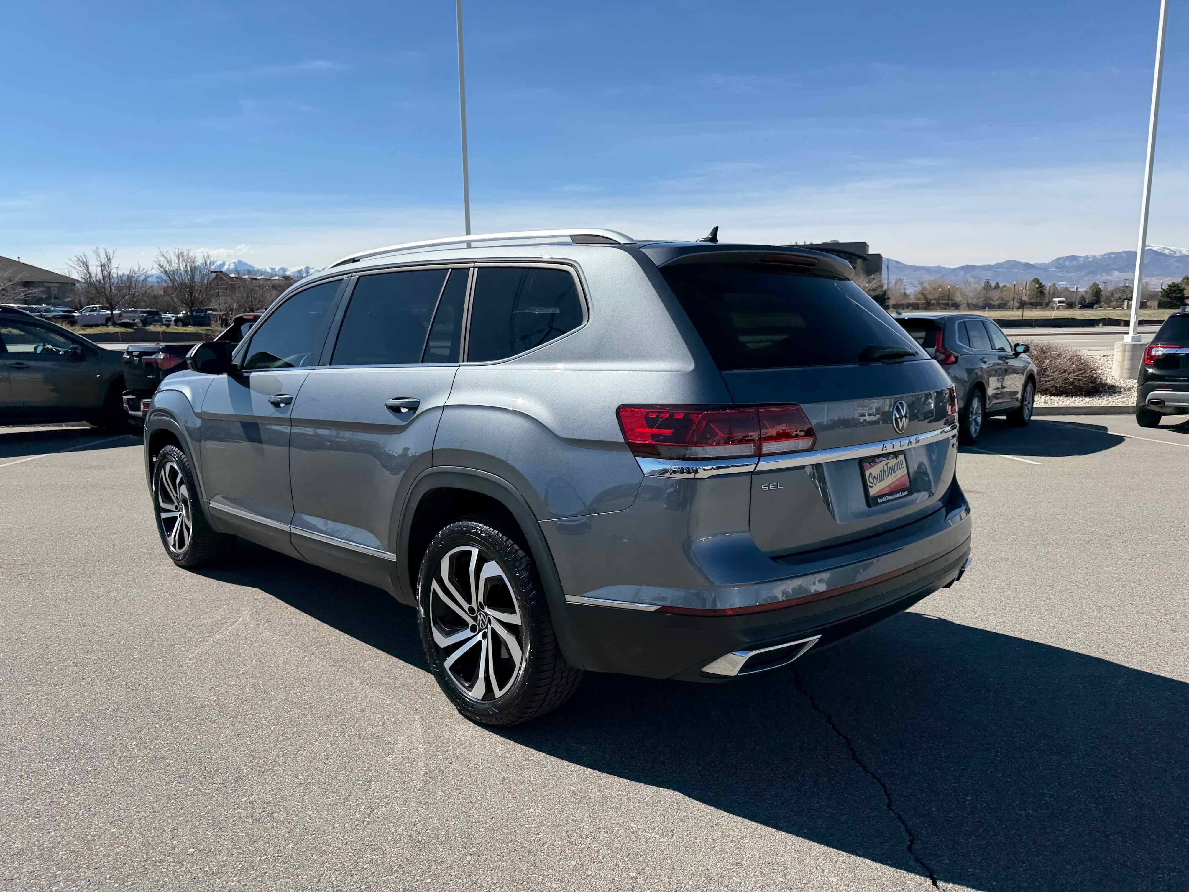 2023 Volkswagen Atlas 2.0T SEL