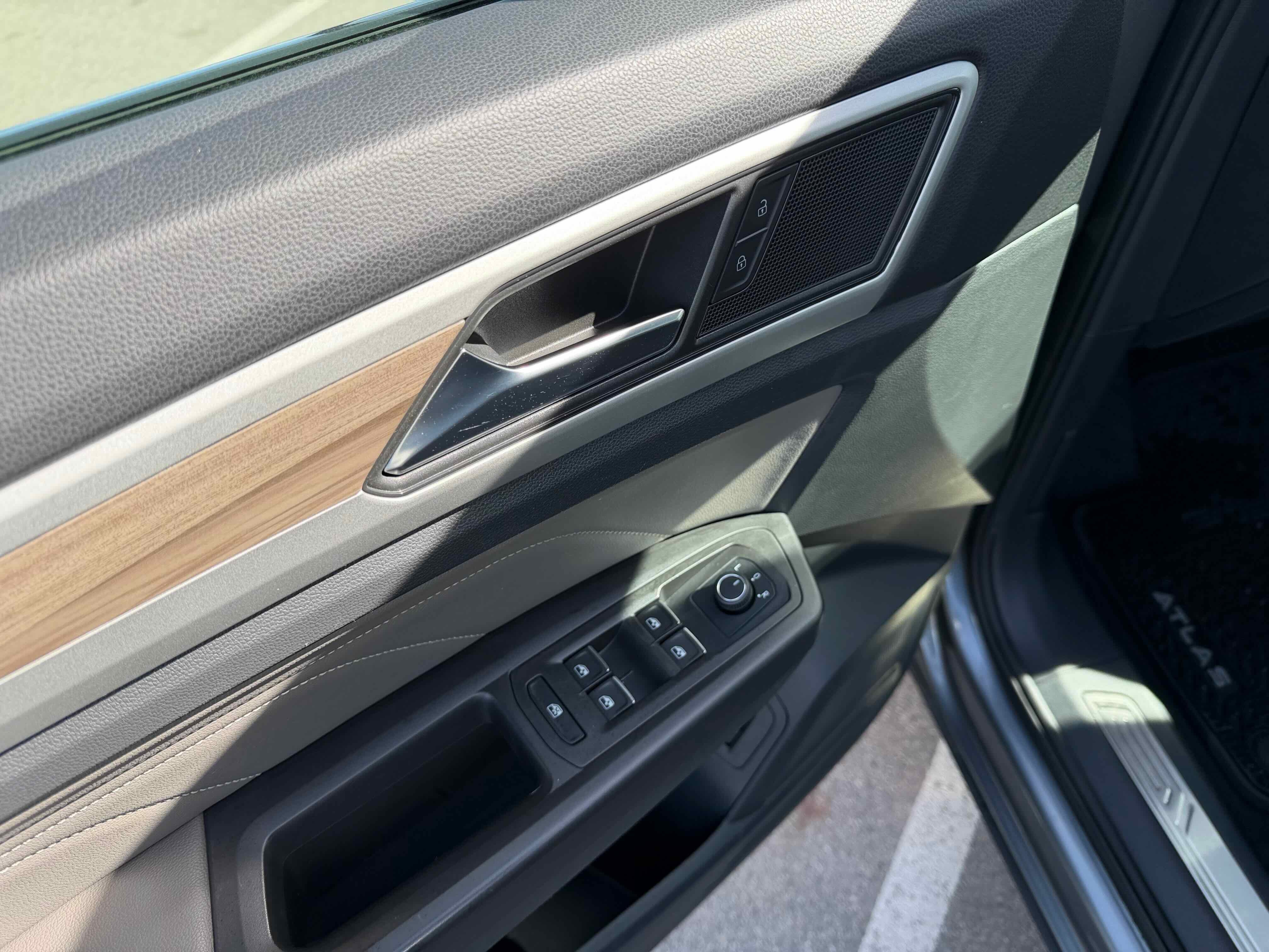 2022 Volkswagen Atlas 2.0T SEL