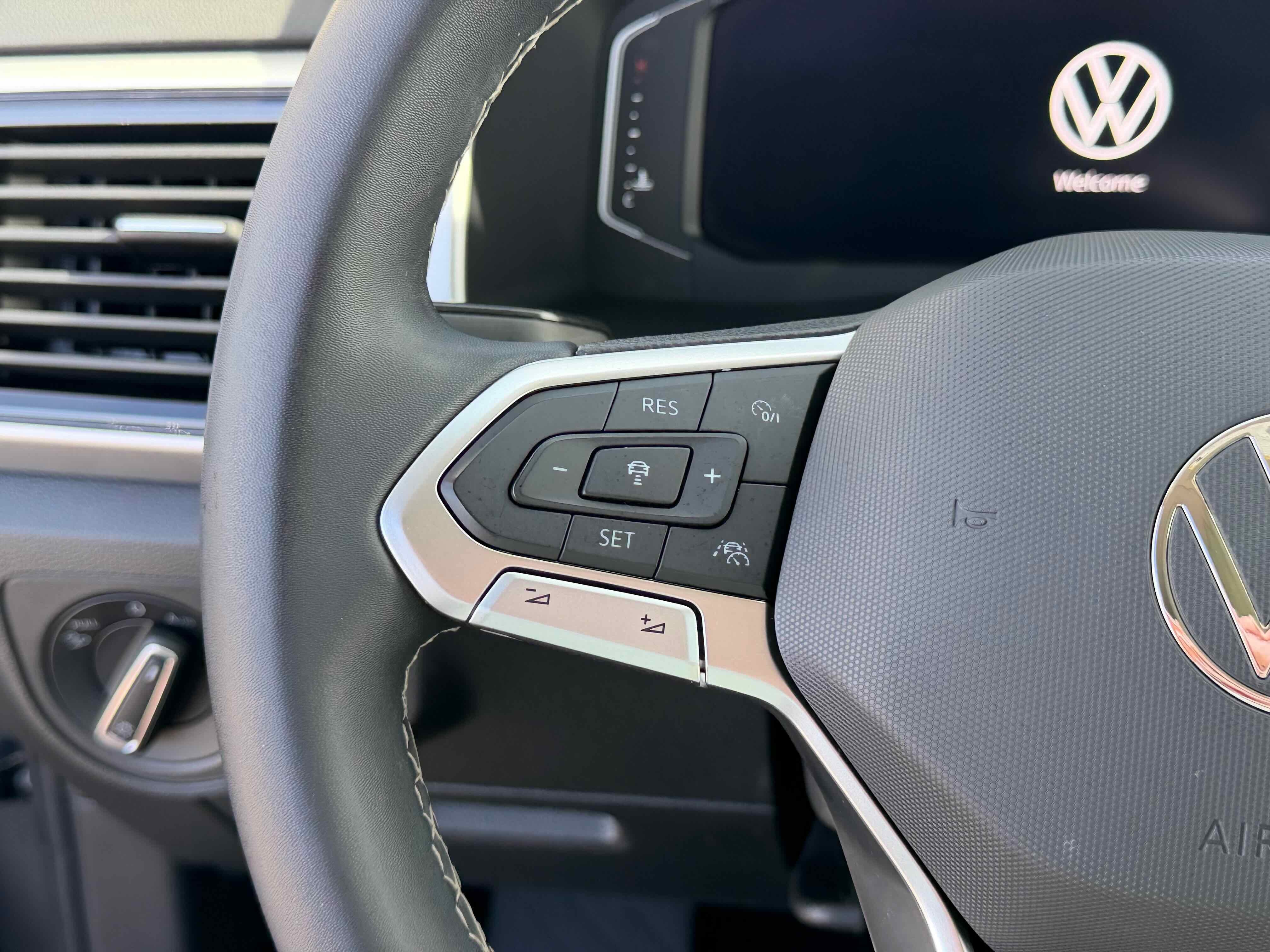 2022 Volkswagen Atlas 2.0T SEL