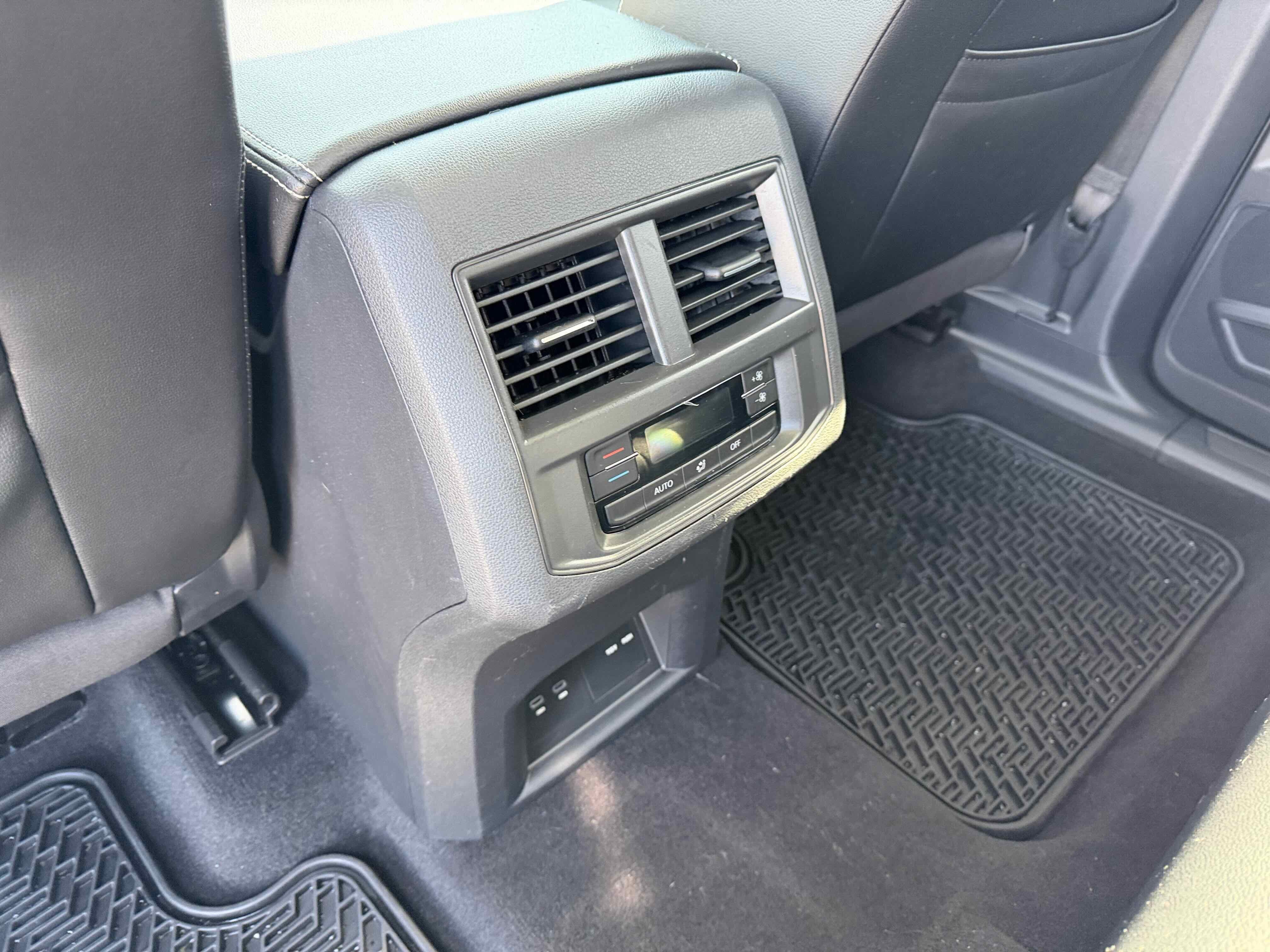 2022 Volkswagen Atlas 2.0T SEL