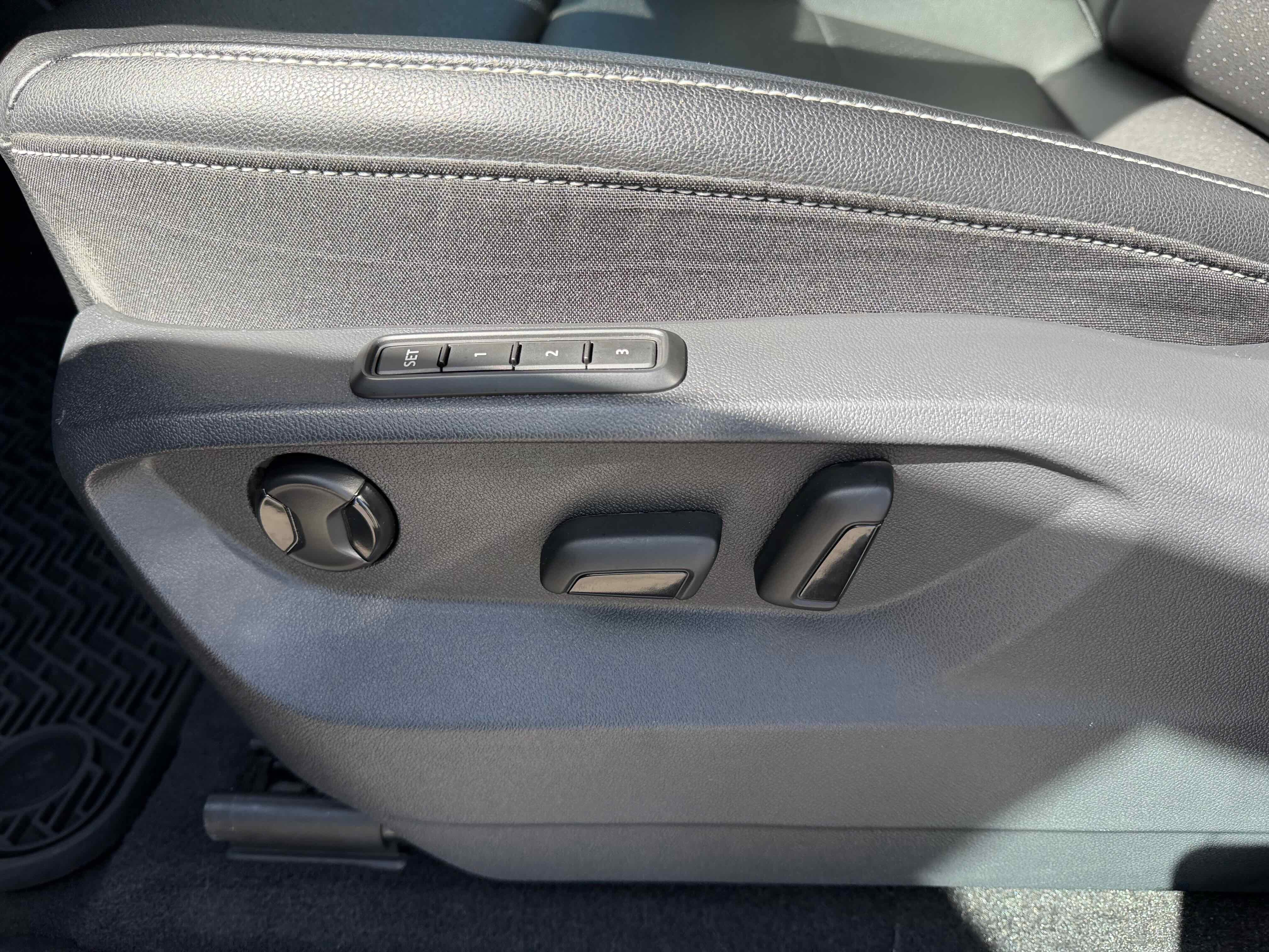 2023 Volkswagen Atlas 3.6L V6 SEL