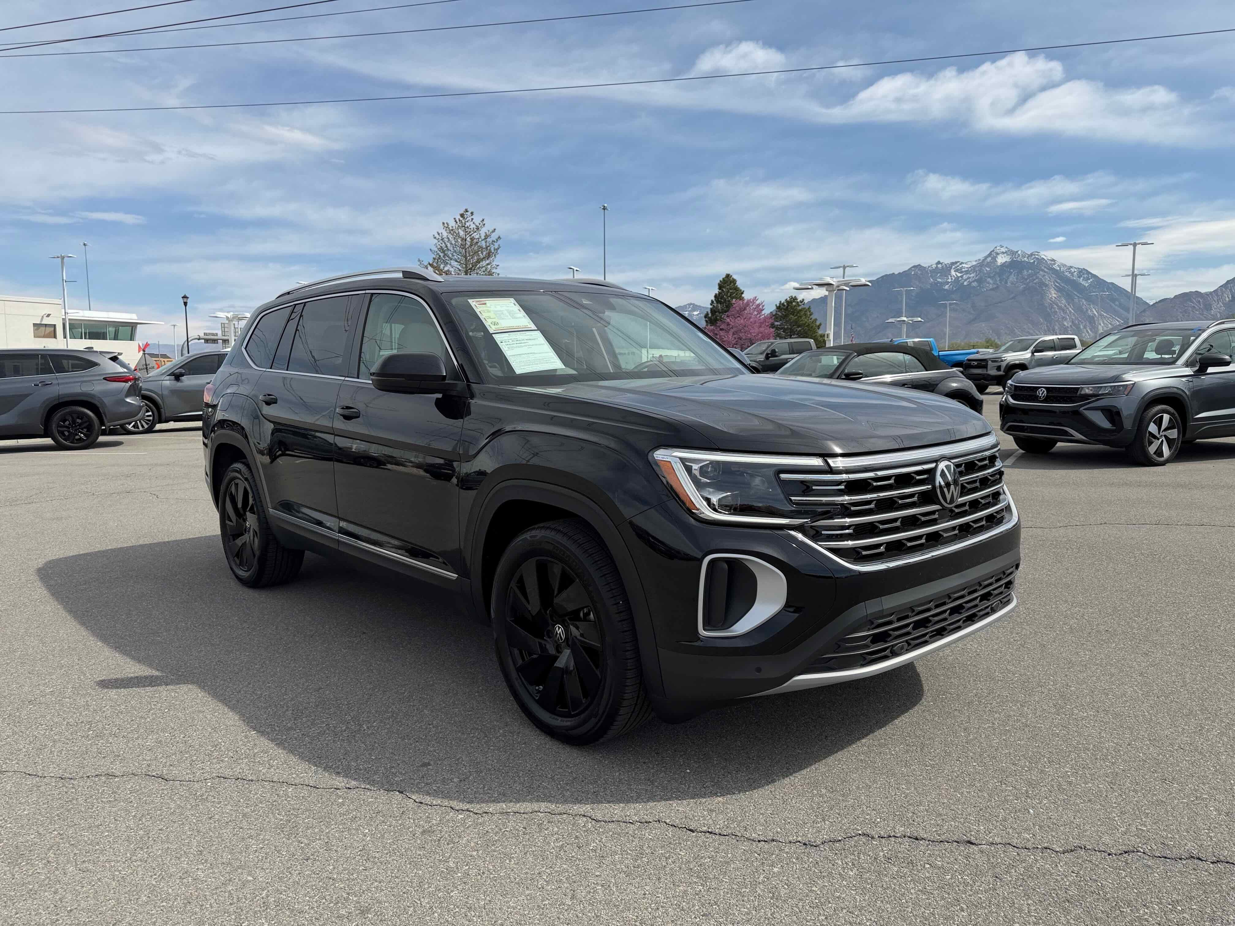 2025 Volkswagen Atlas 2.0T SEL