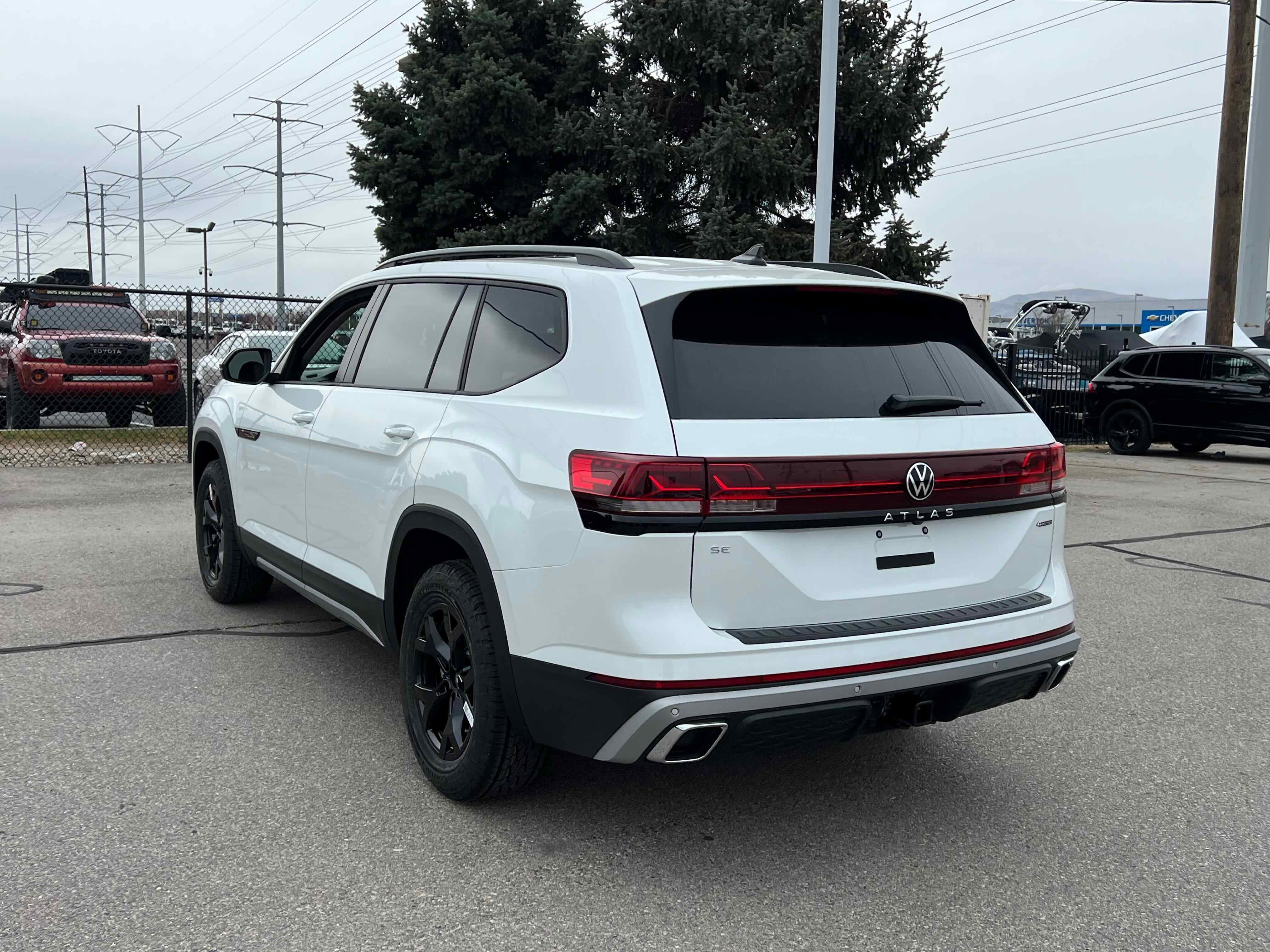 2026 Volkswagen Atlas 2.0T Peak Edition