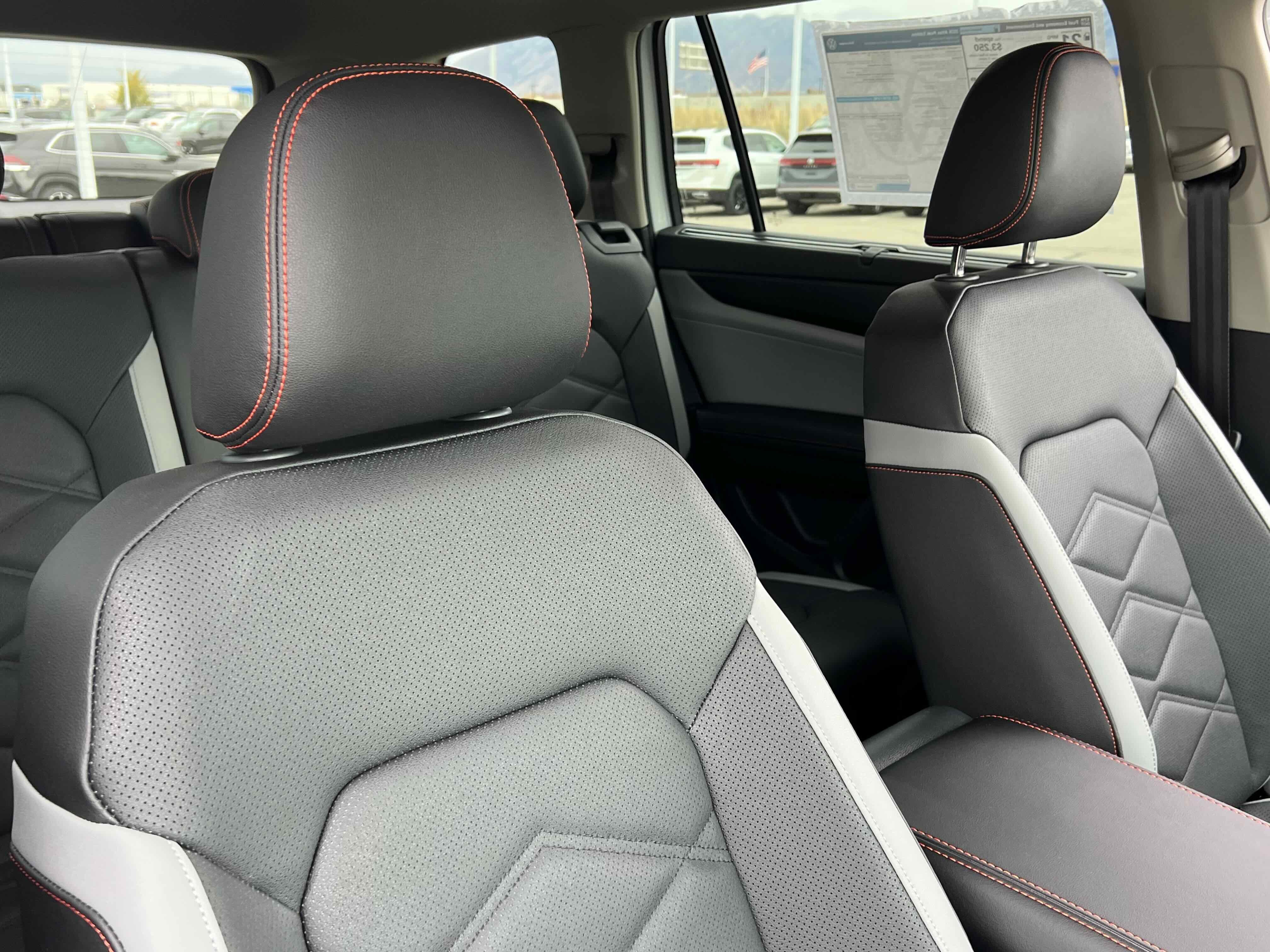 2026 Volkswagen Atlas 2.0T Peak Edition