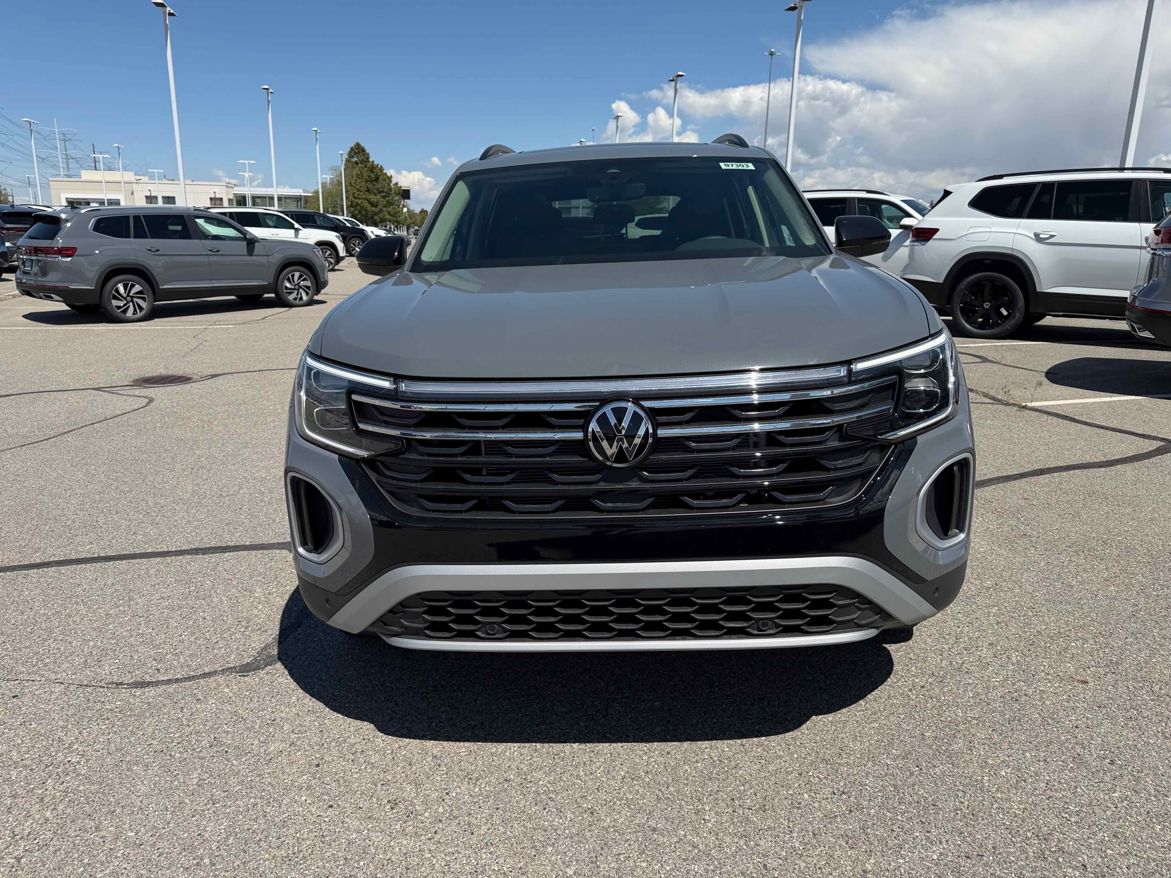 2026 Volkswagen Atlas 2.0T Peak Edition