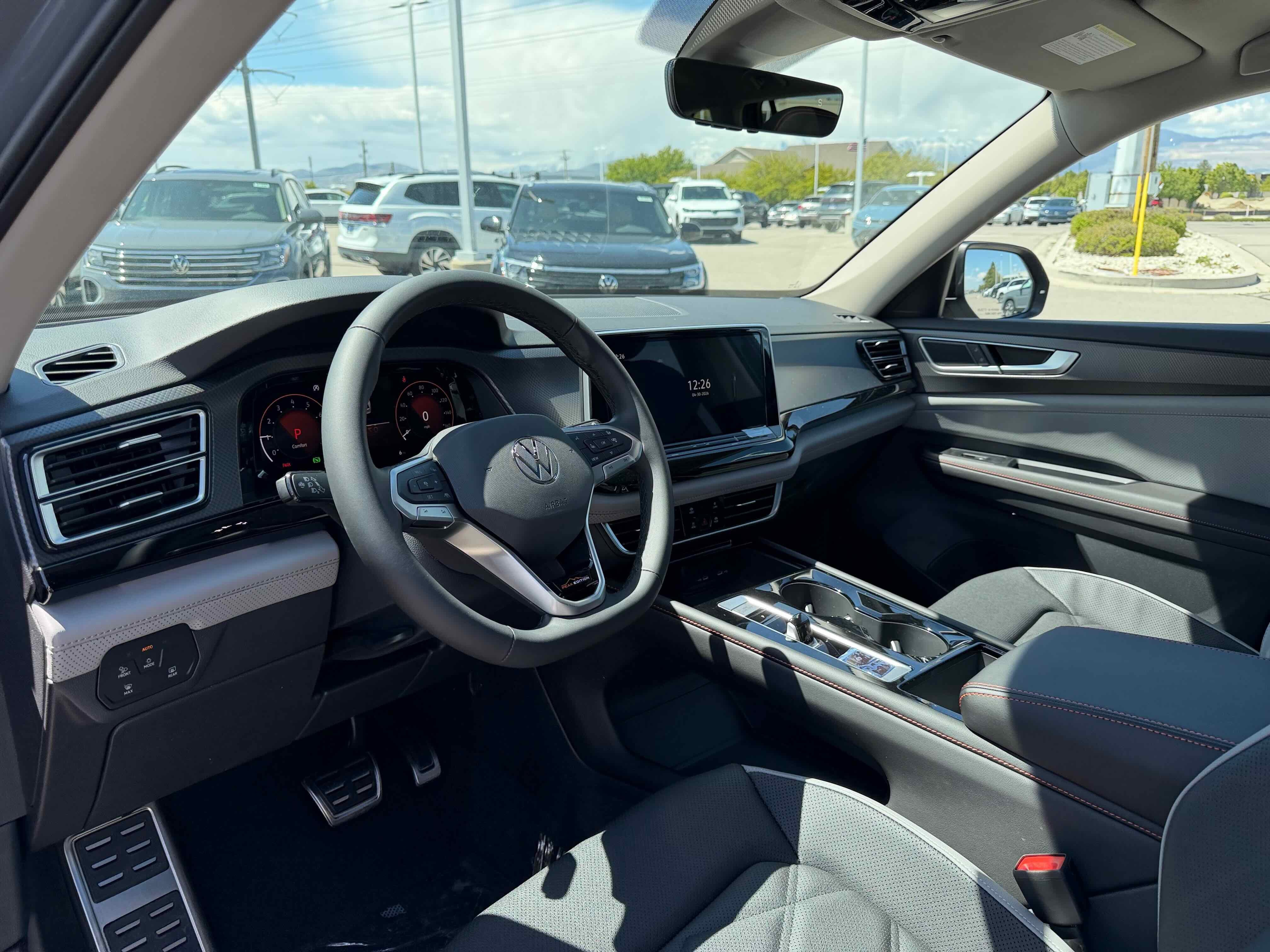 2026 Volkswagen Atlas 2.0T Peak Edition