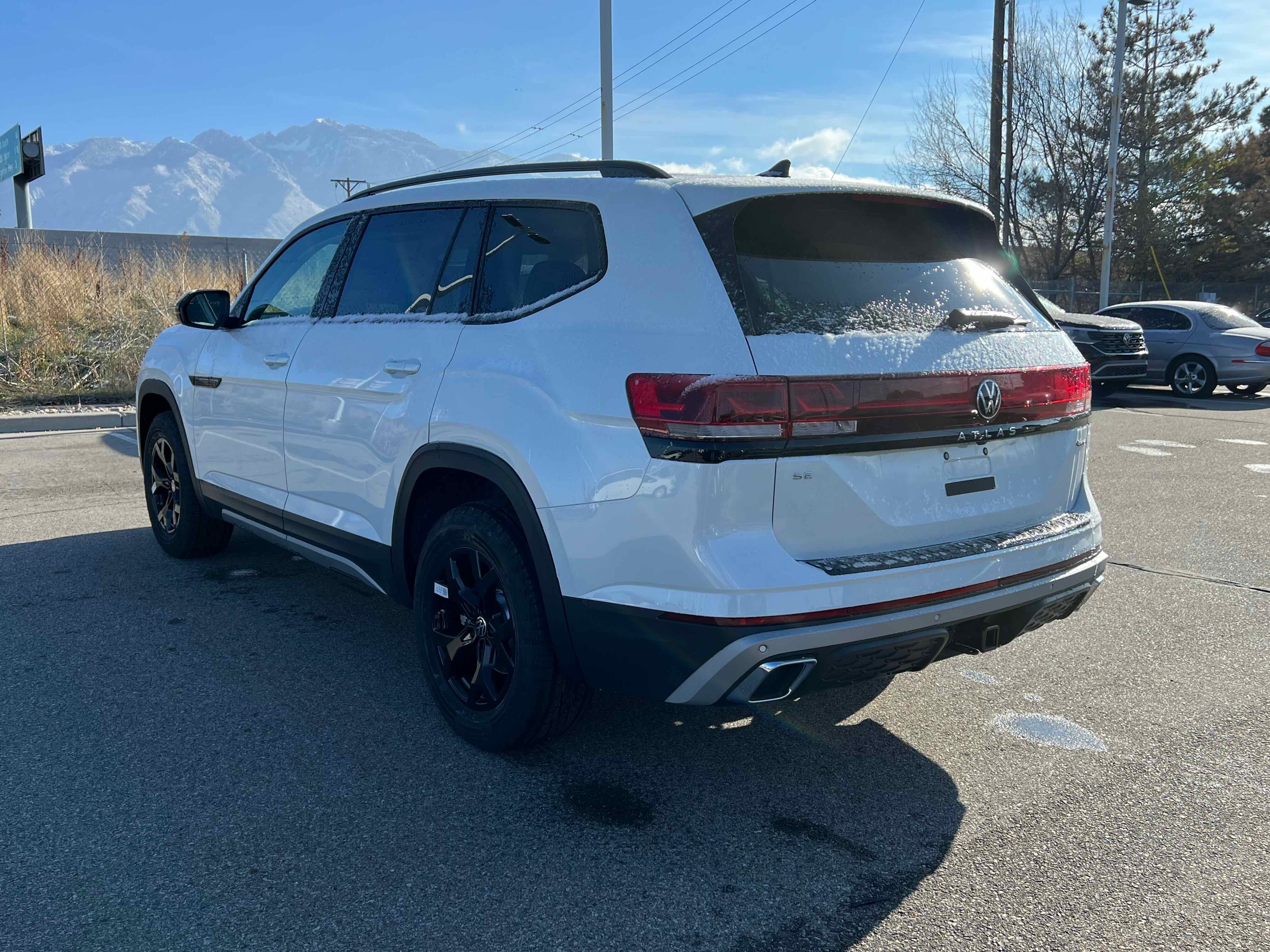 2026 Volkswagen Atlas 2.0T Peak Edition