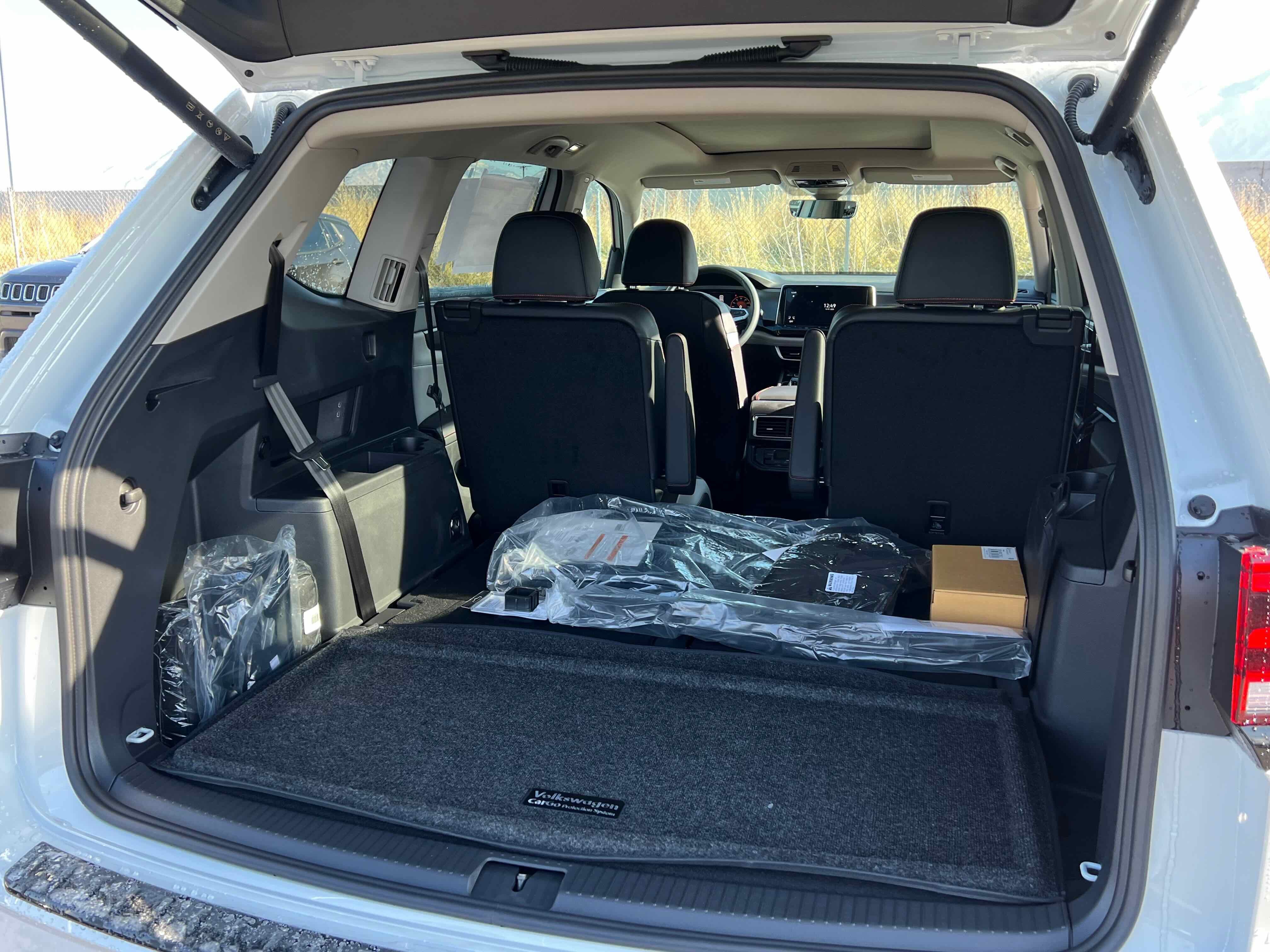 2026 Volkswagen Atlas 2.0T Peak Edition