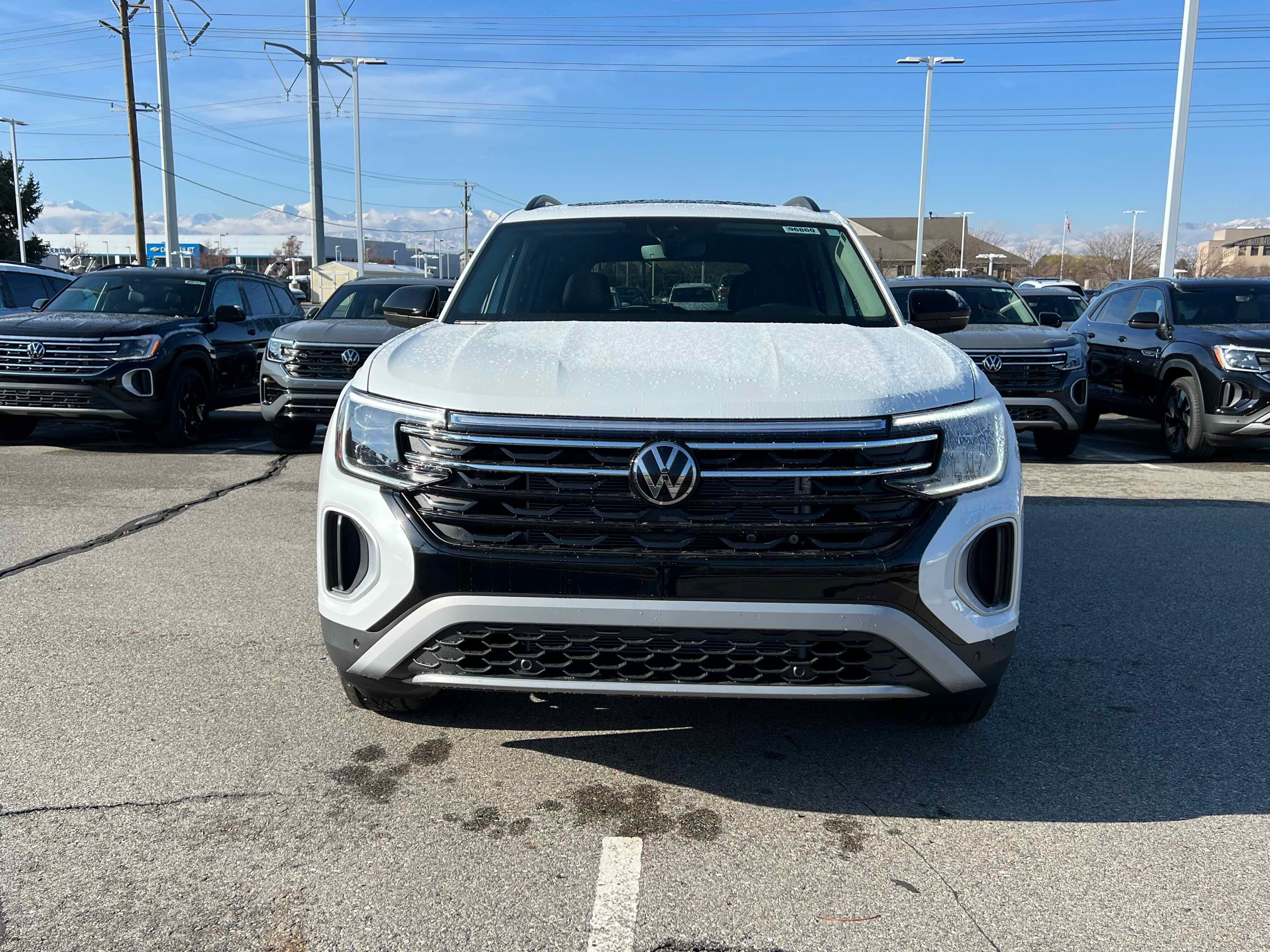 2026 Volkswagen Atlas 2.0T Peak Edition