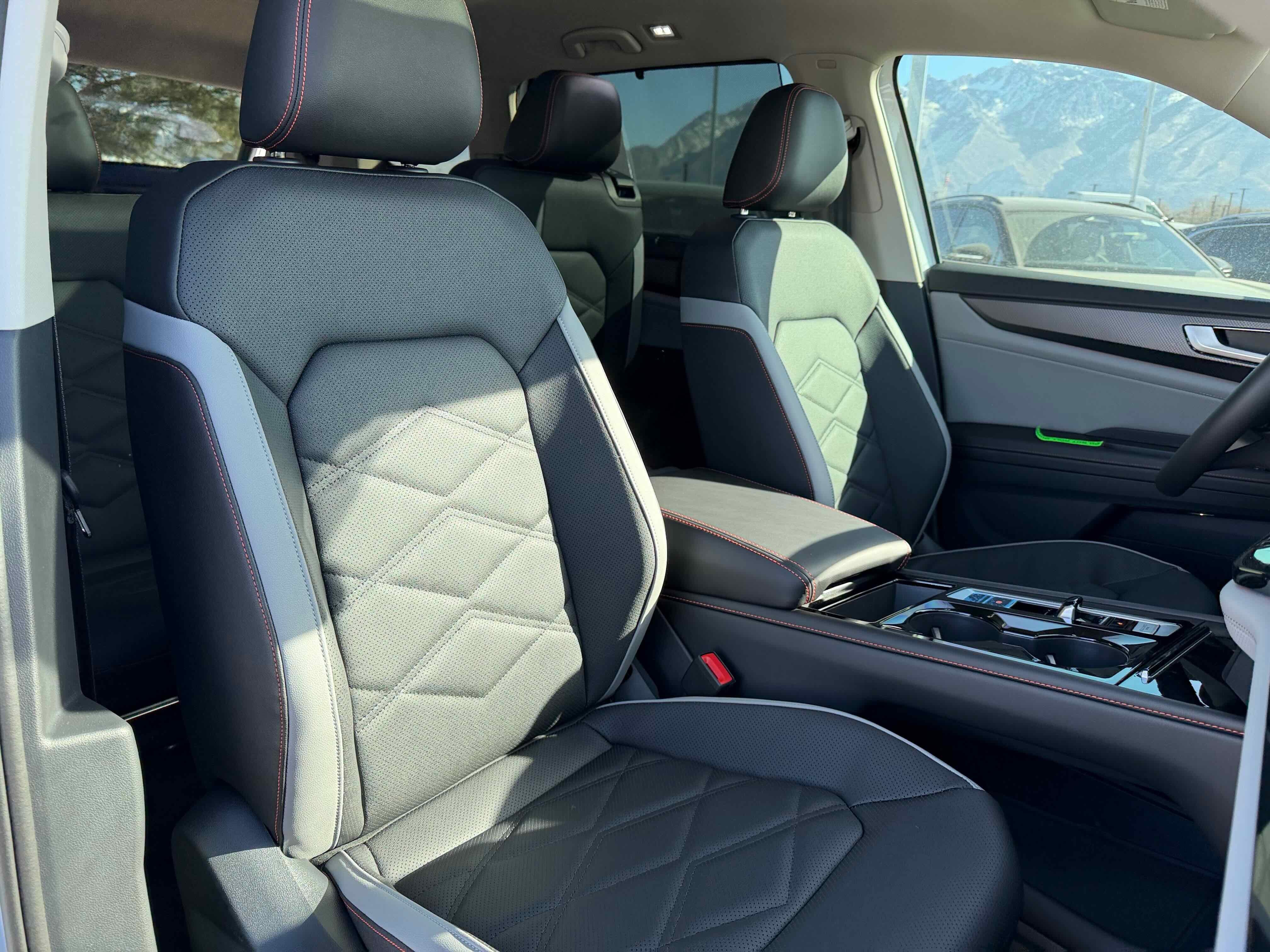 2026 Volkswagen Atlas 2.0T Peak Edition