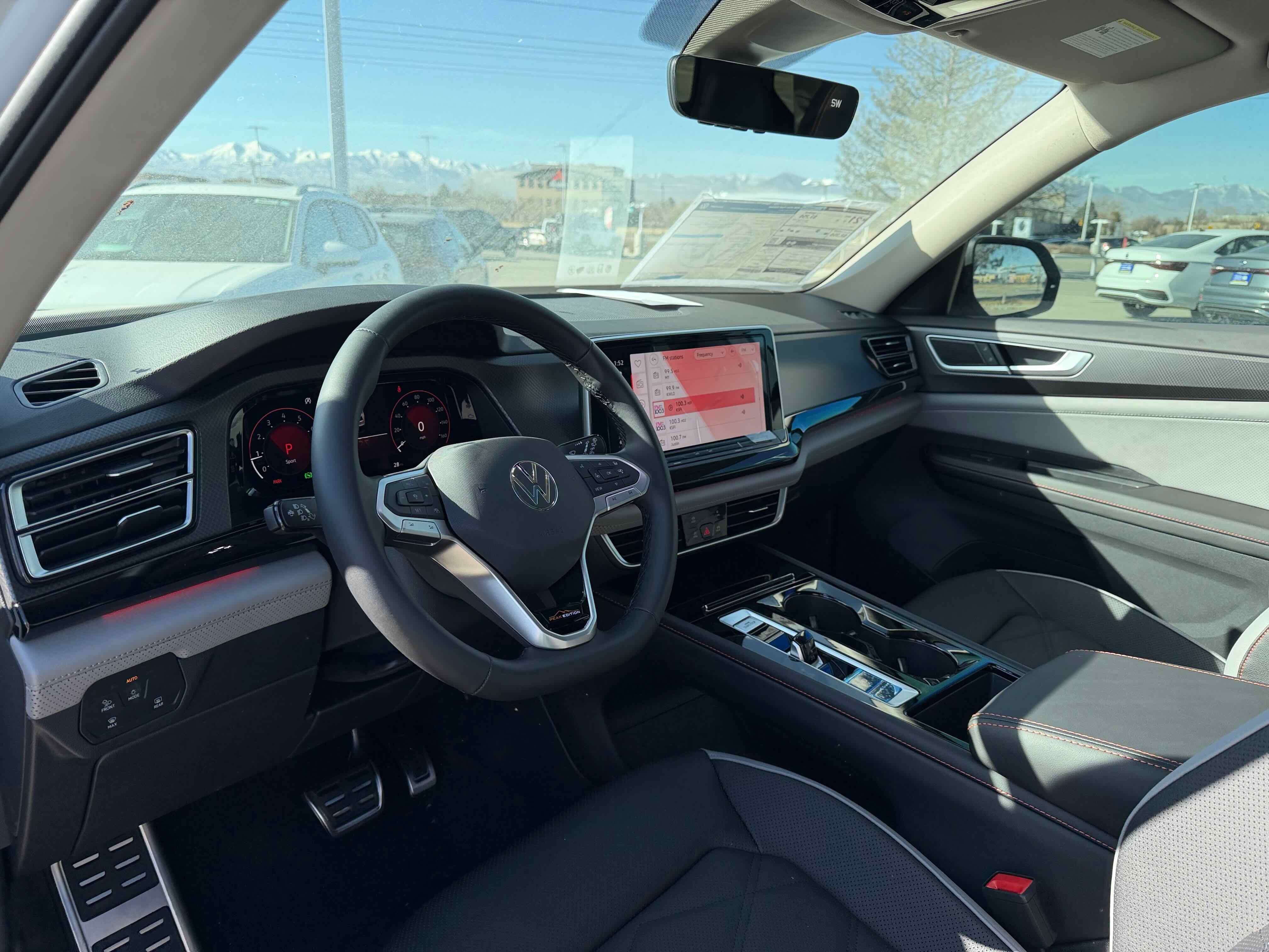 2026 Volkswagen Atlas 2.0T Peak Edition