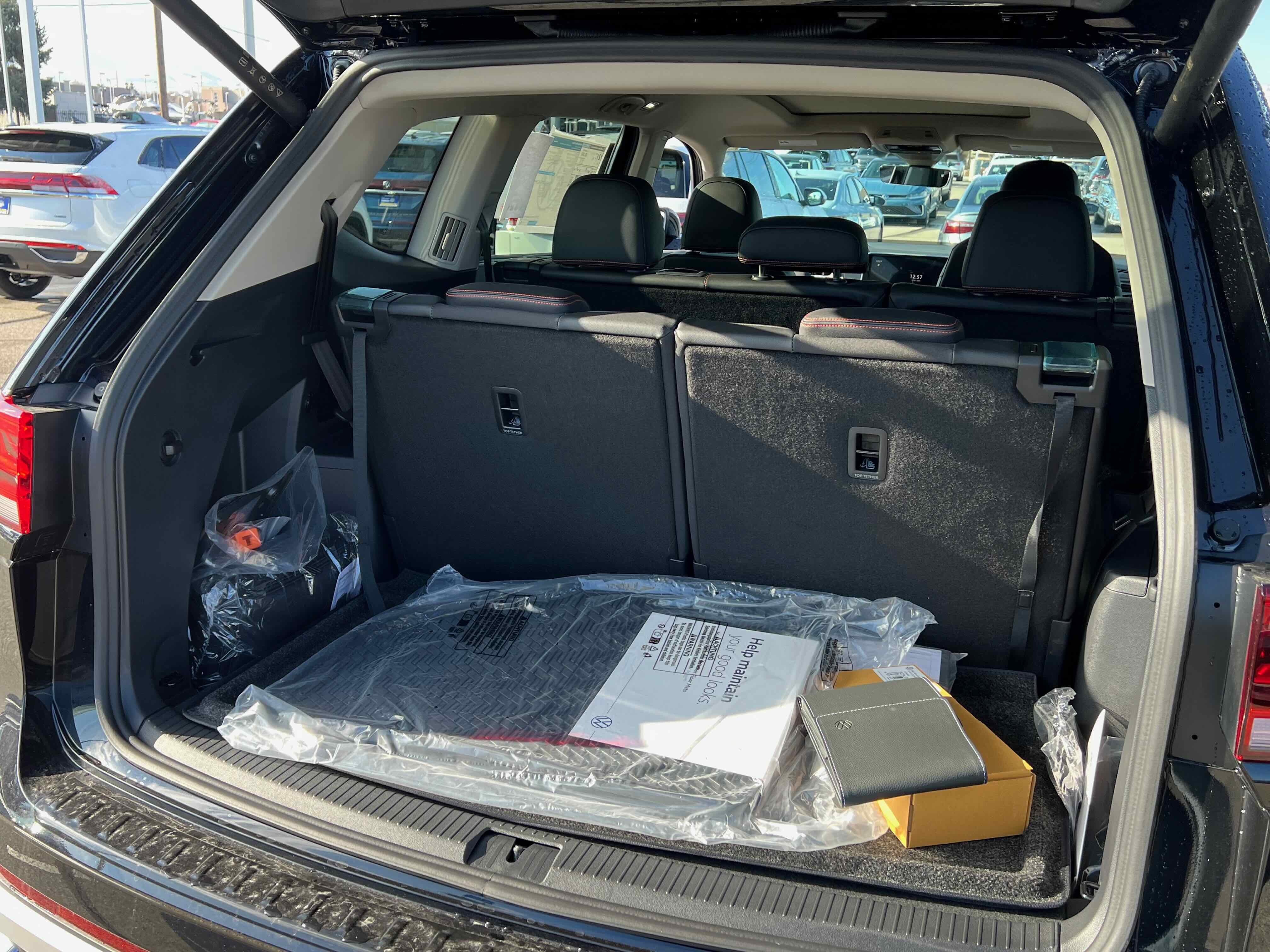 2026 Volkswagen Atlas 2.0T Peak Edition