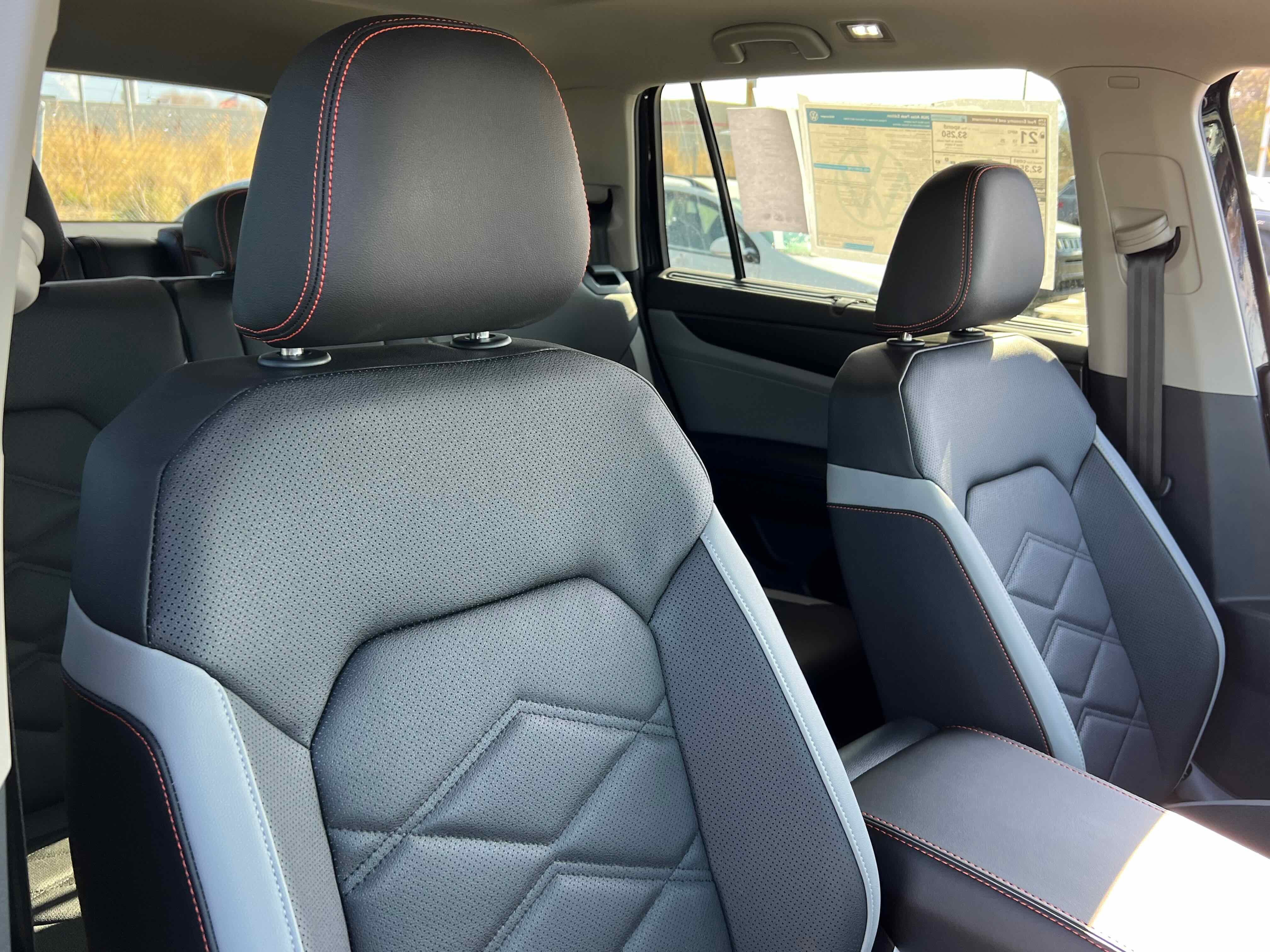 2026 Volkswagen Atlas 2.0T Peak Edition