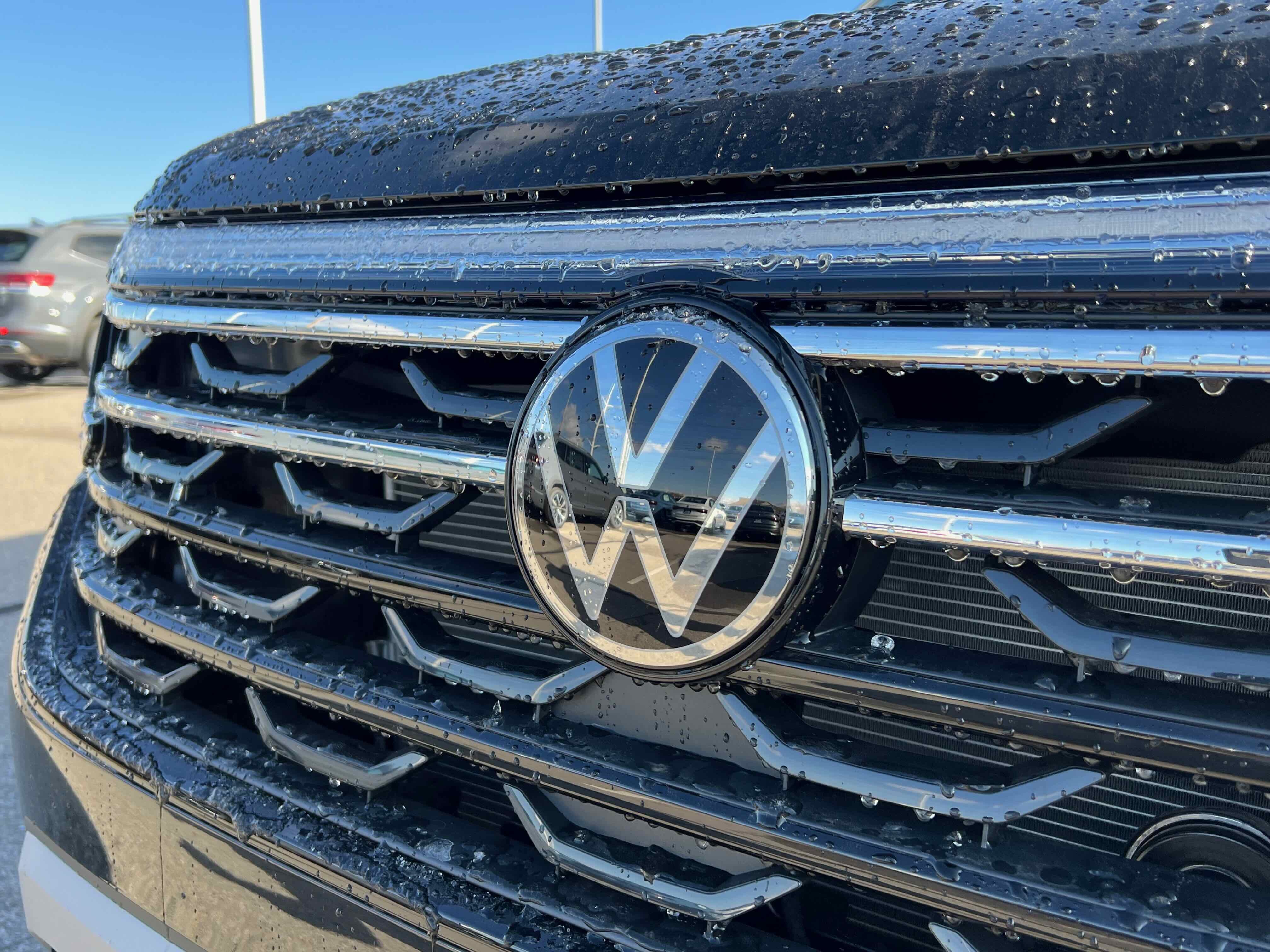 2026 Volkswagen Atlas 2.0T Peak Edition