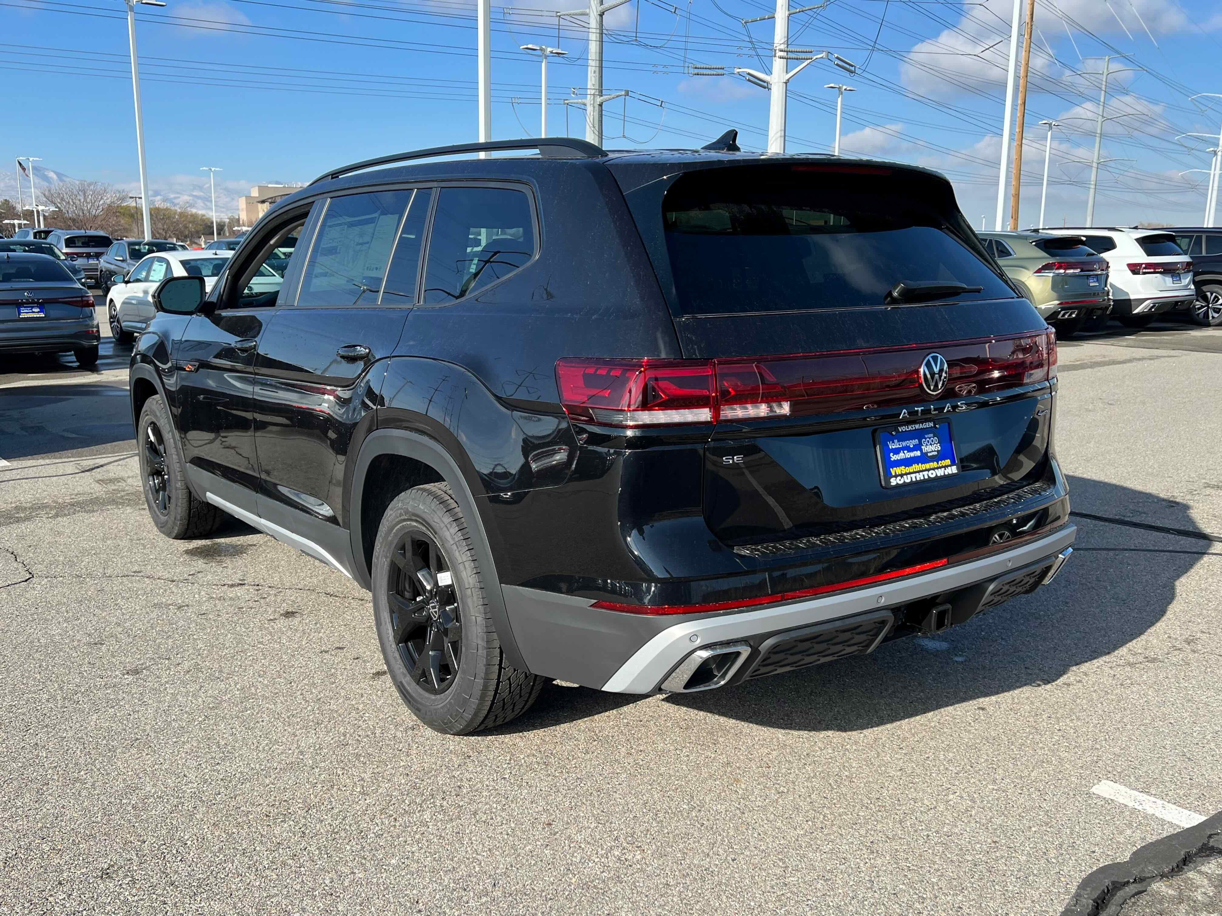 2026 Volkswagen Atlas 2.0T Peak Edition
