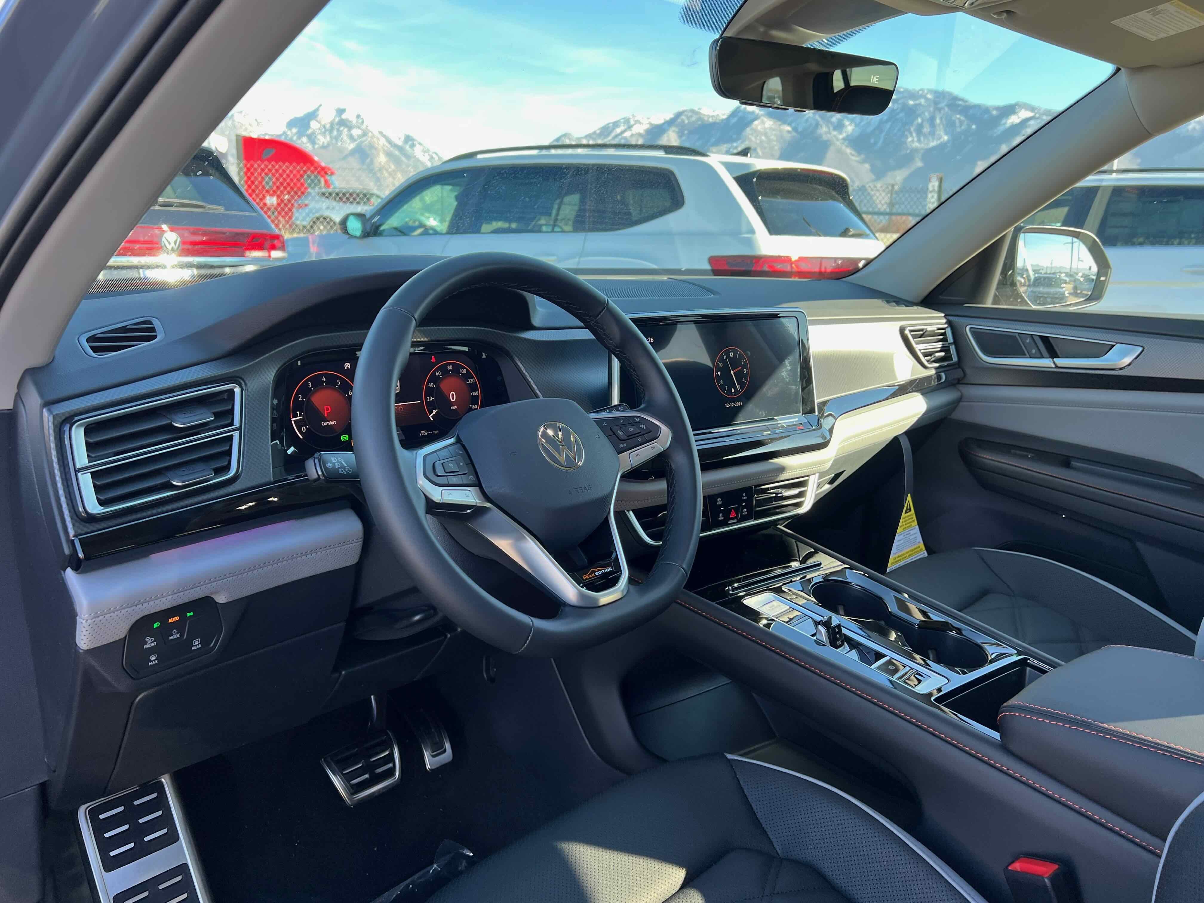 2026 Volkswagen Atlas 2.0T Peak Edition