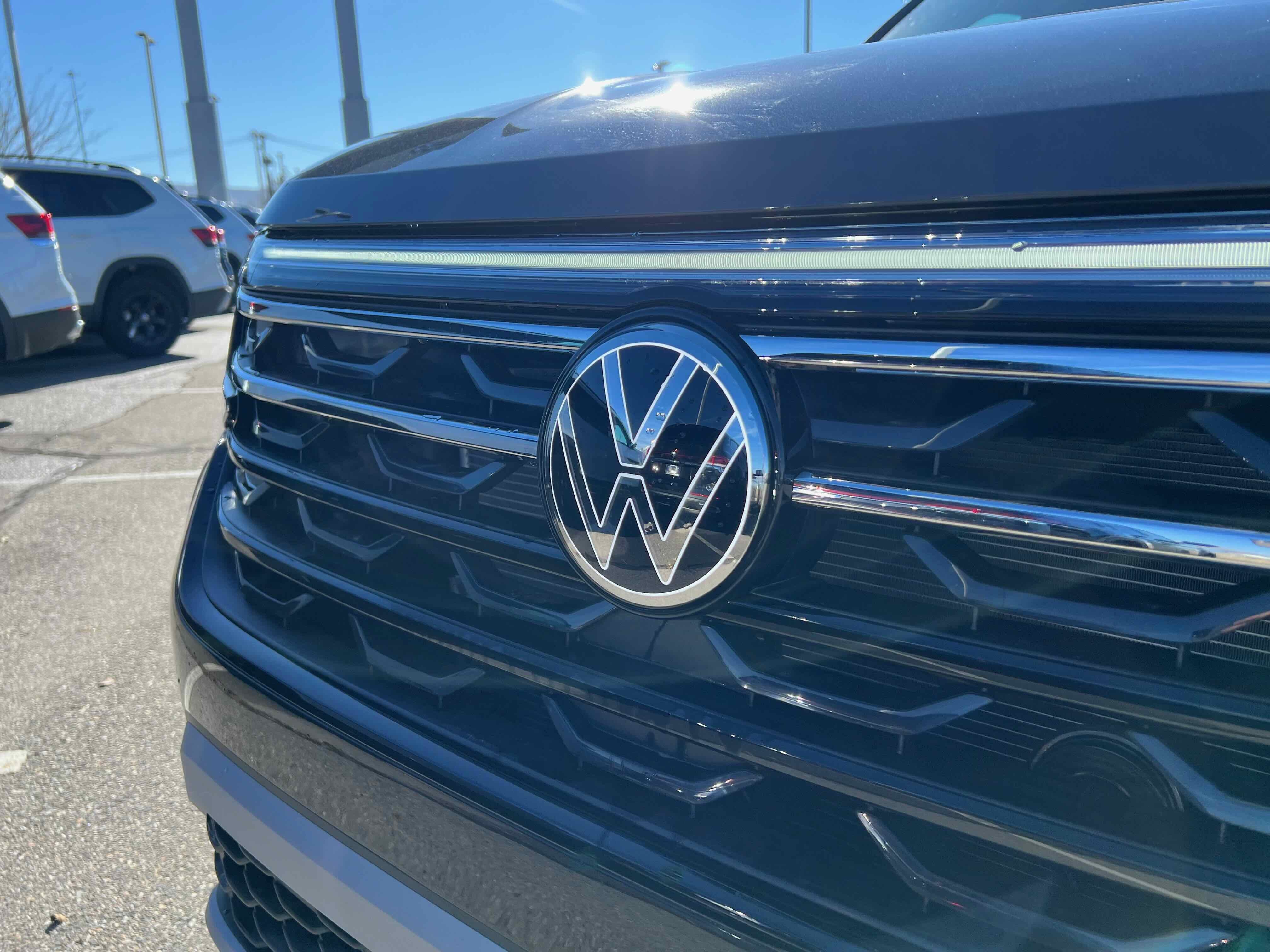 2026 Volkswagen Atlas 2.0T Peak Edition