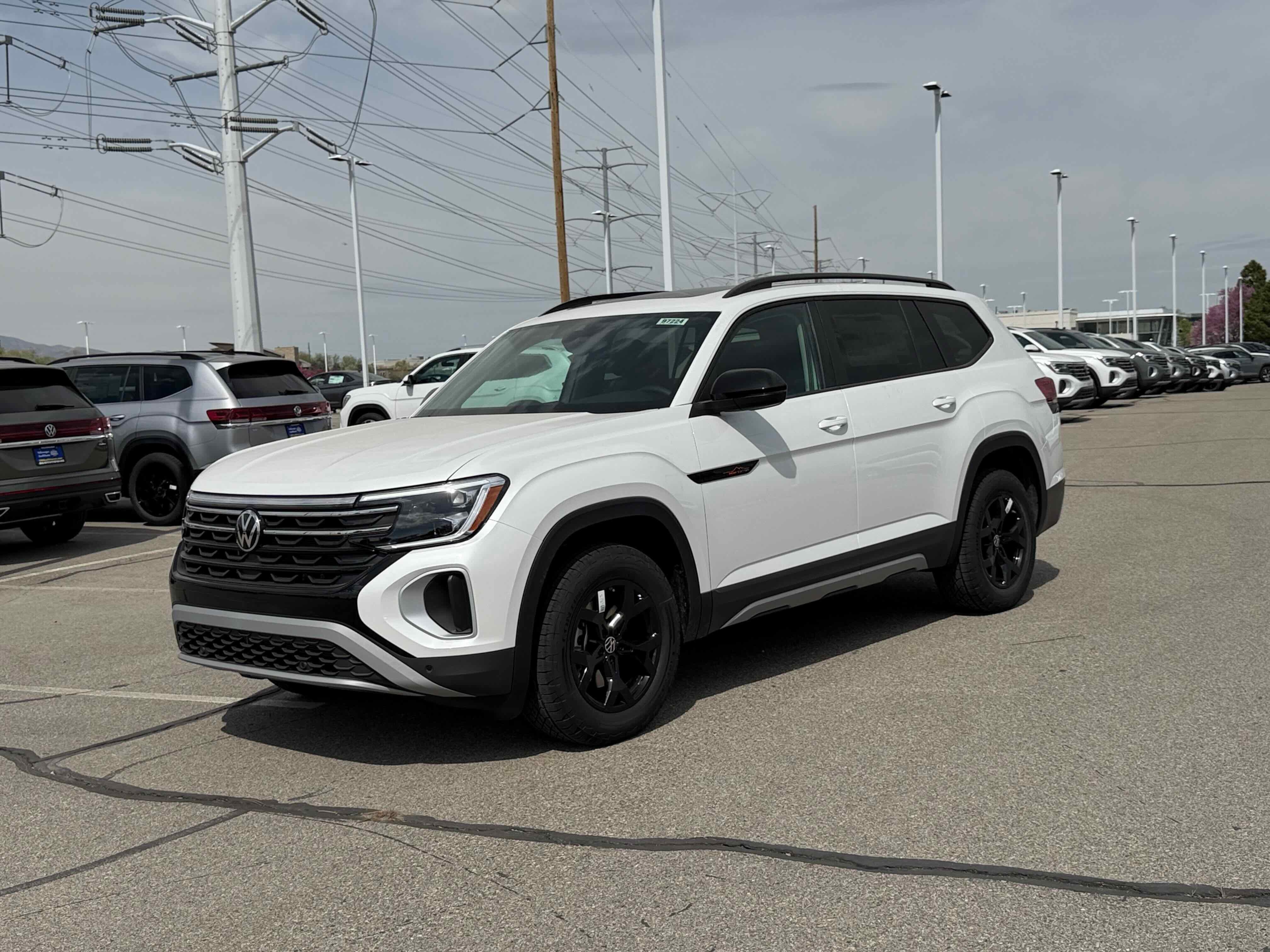 2026 Volkswagen Atlas 2.0T Peak Edition