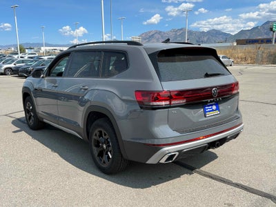 2026 Volkswagen Atlas 2.0T Peak Edition