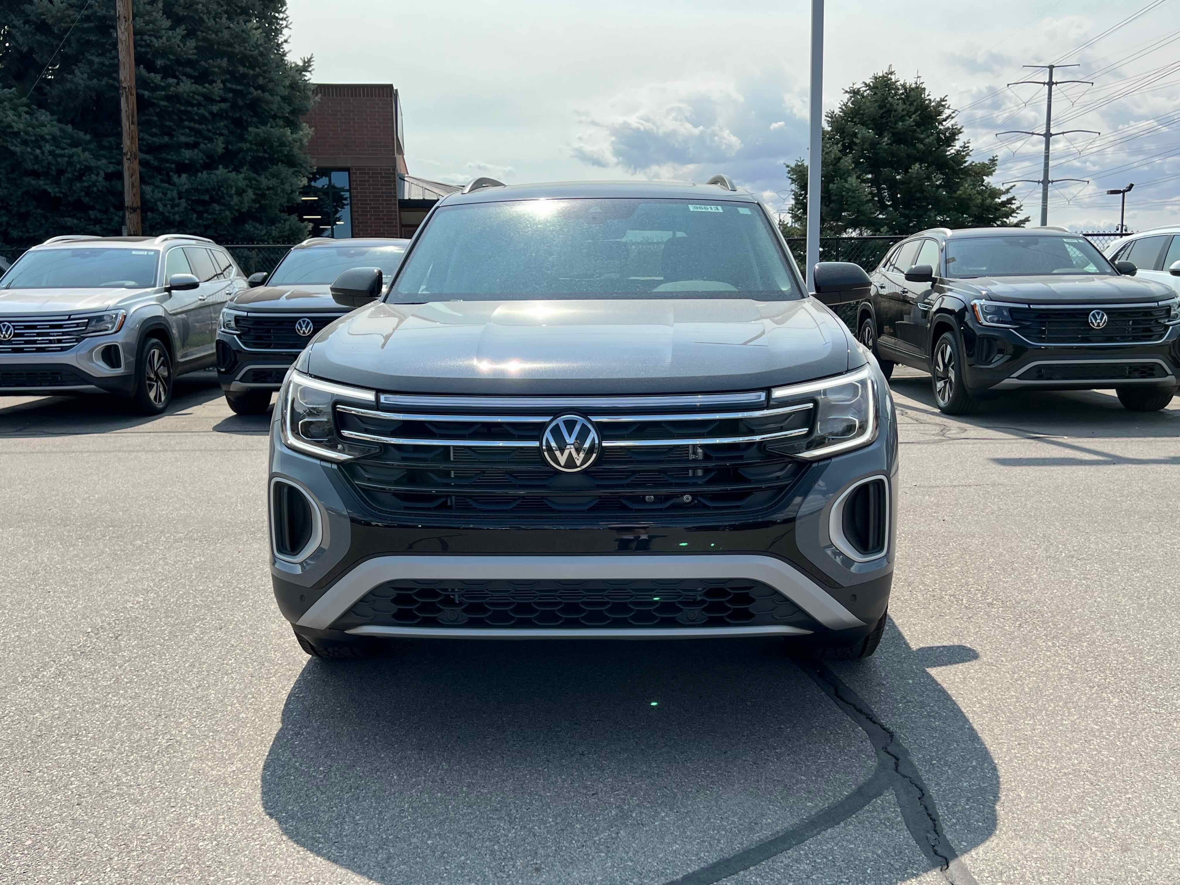2026 Volkswagen Atlas 2.0T Peak Edition