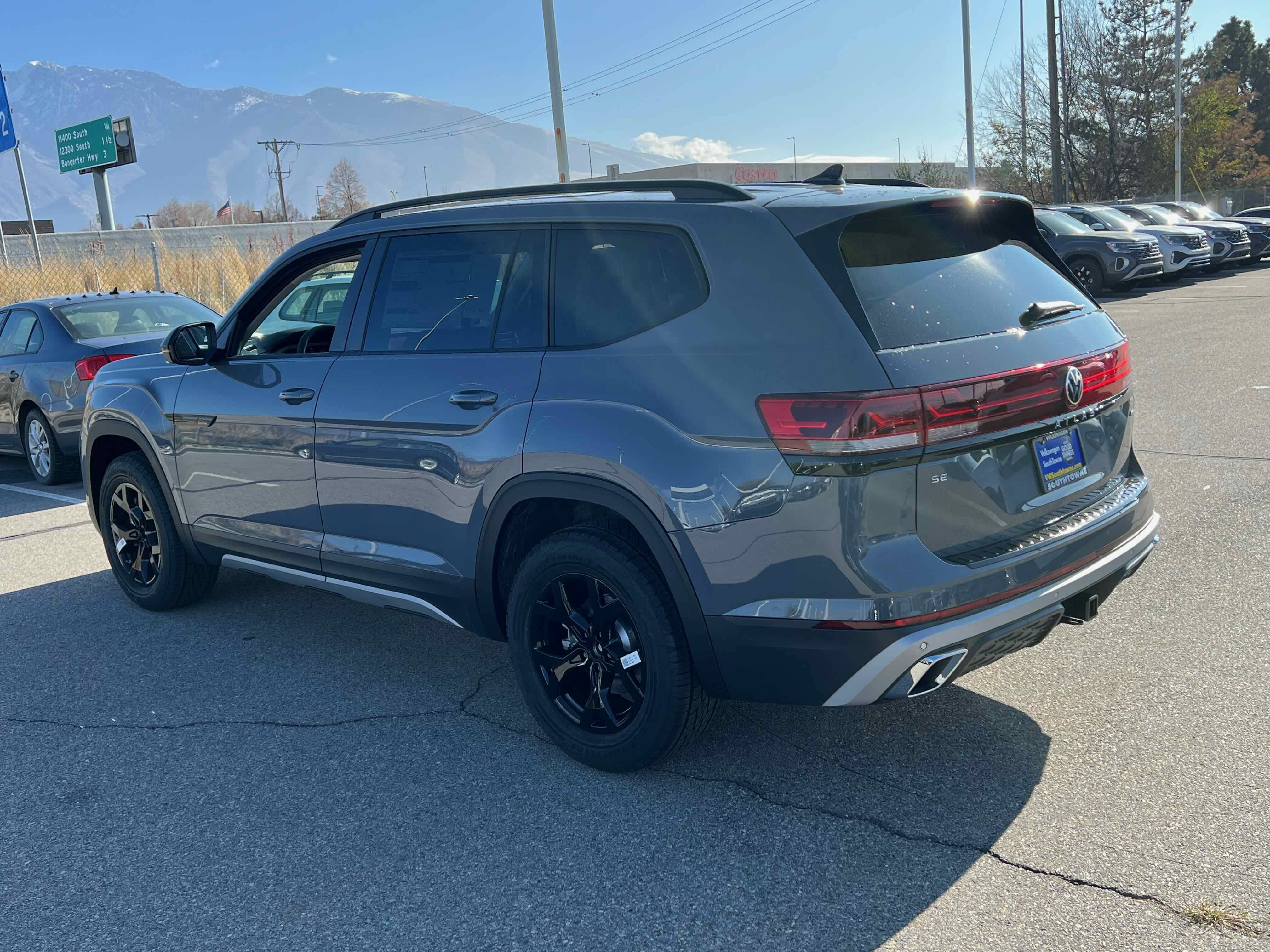 2026 Volkswagen Atlas 2.0T Peak Edition