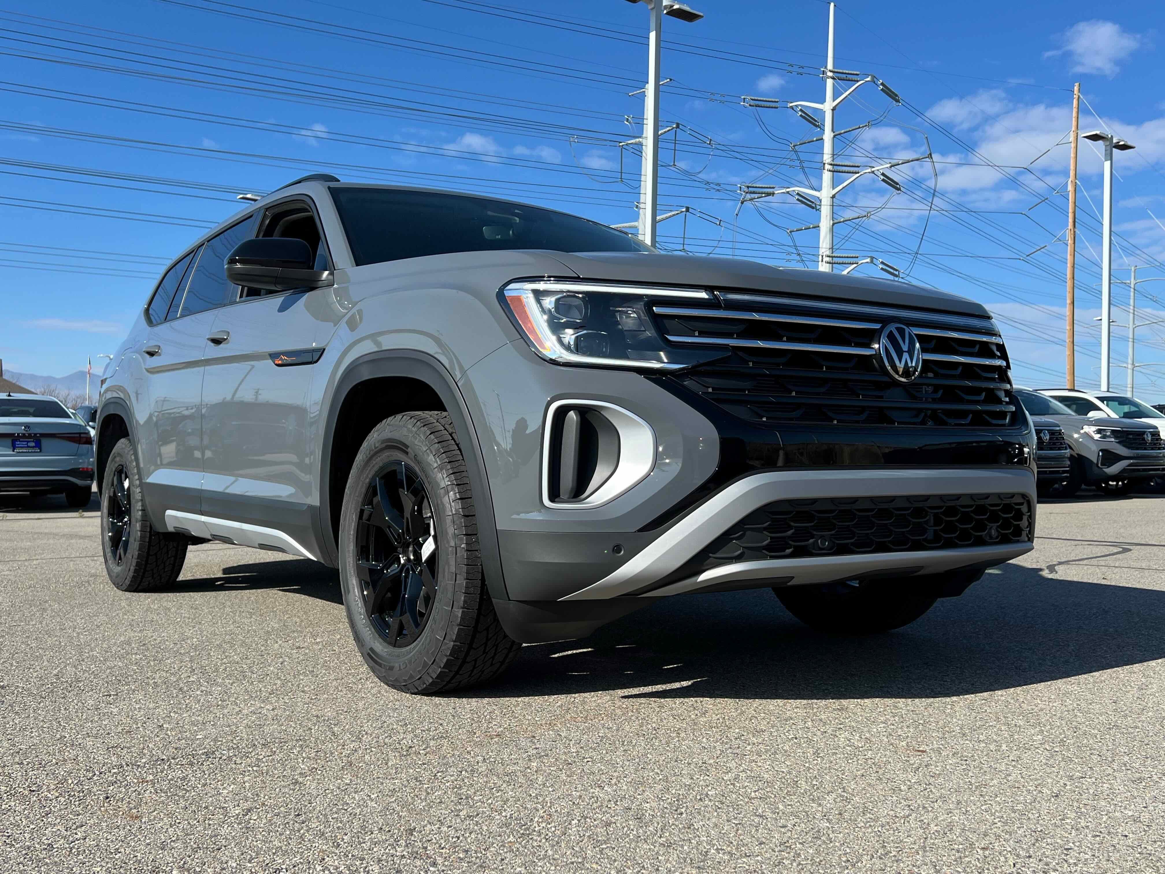 2026 Volkswagen Atlas 2.0T Peak Edition