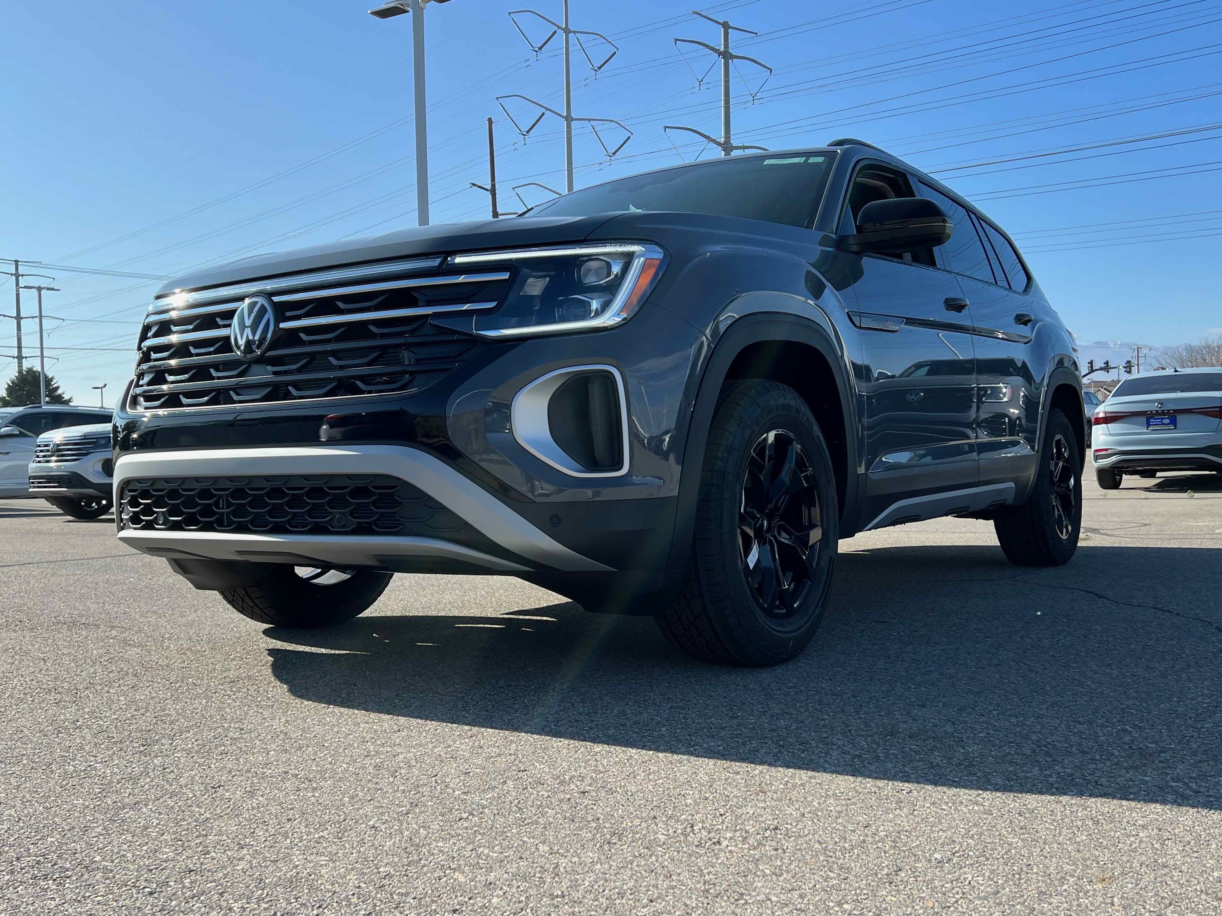 2026 Volkswagen Atlas 2.0T Peak Edition