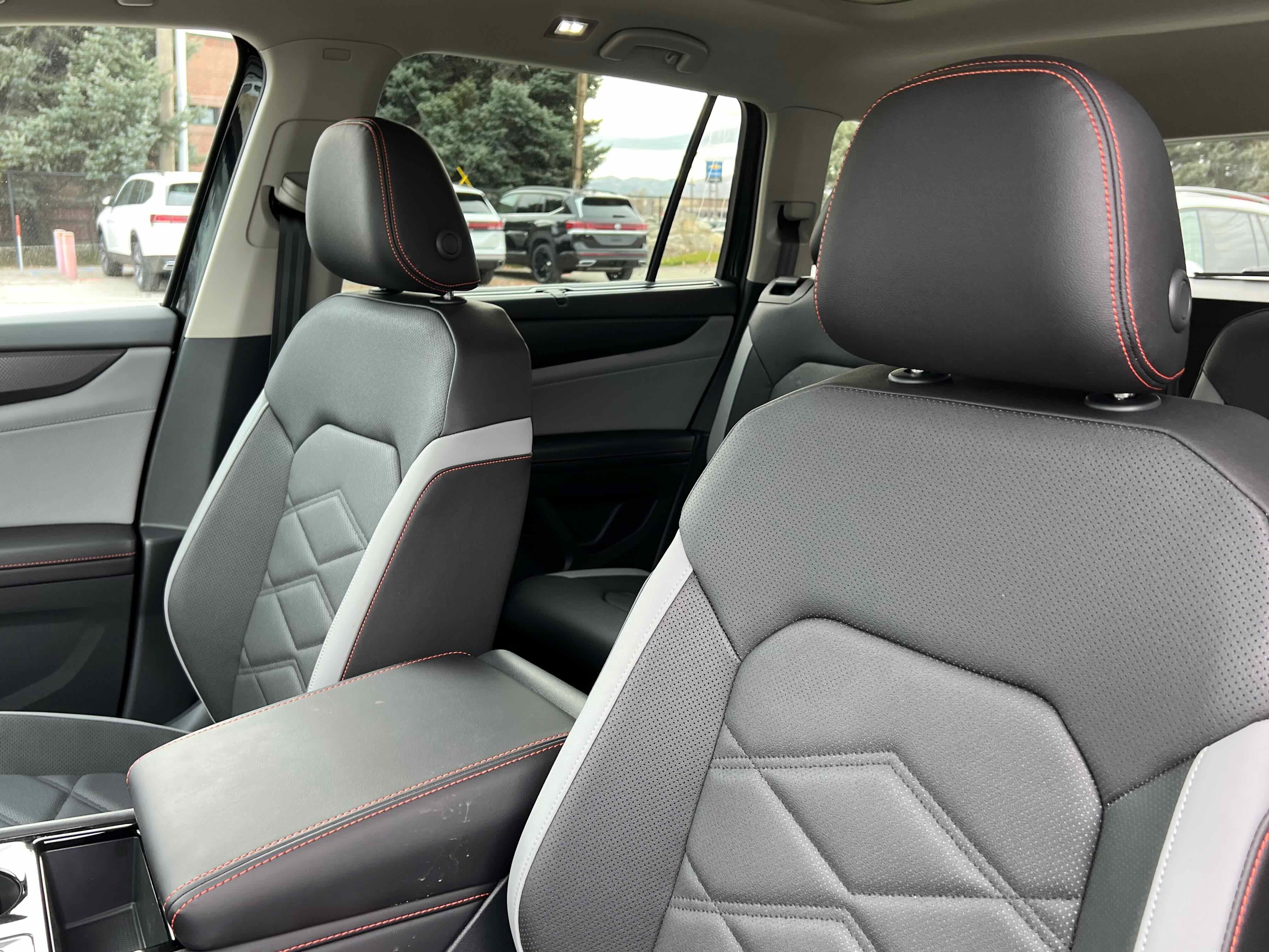 2026 Volkswagen Atlas 2.0T Peak Edition