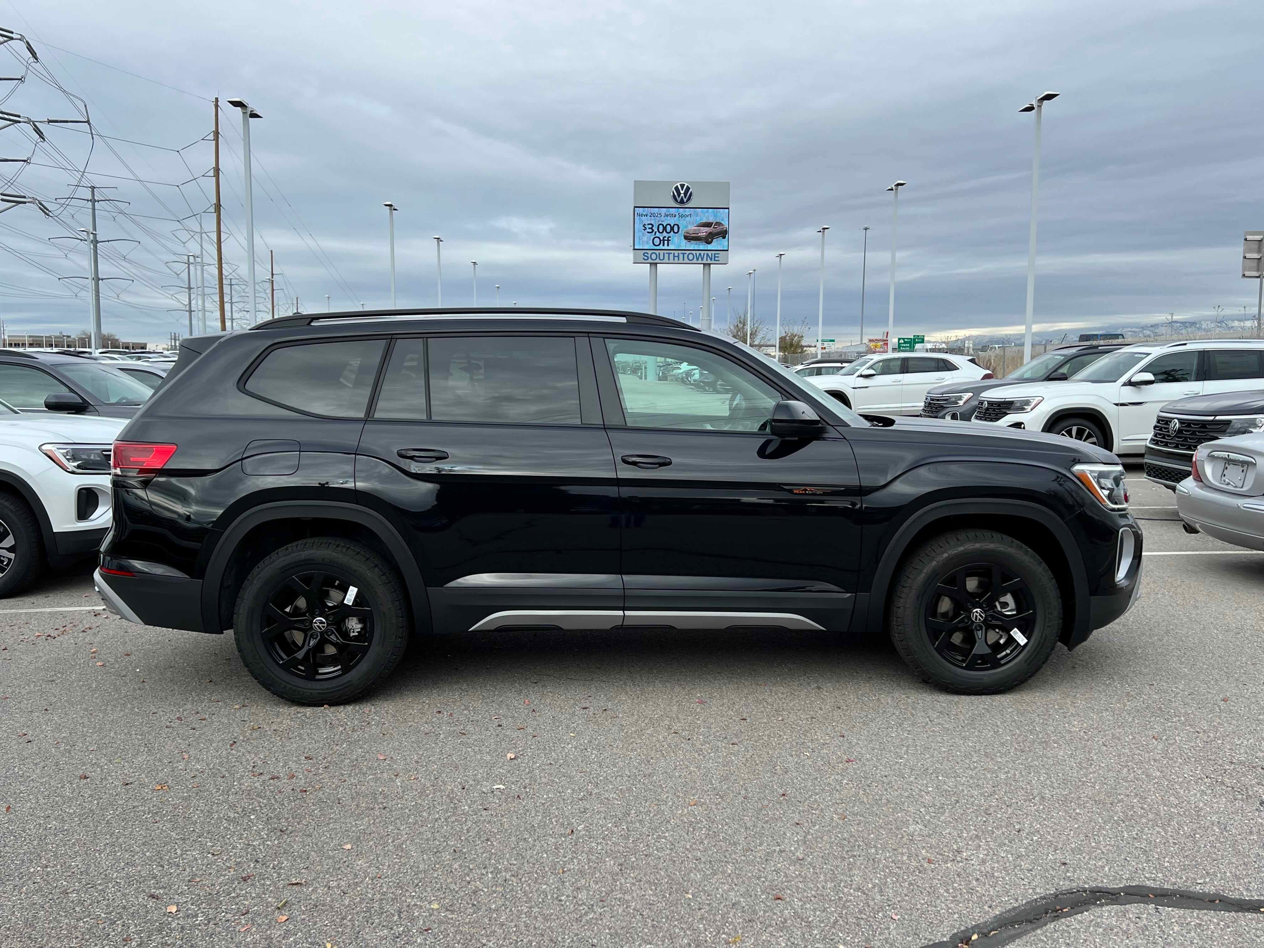 2026 Volkswagen Atlas 2.0T Peak Edition